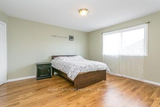 11 Bobolink Avenue photo 4