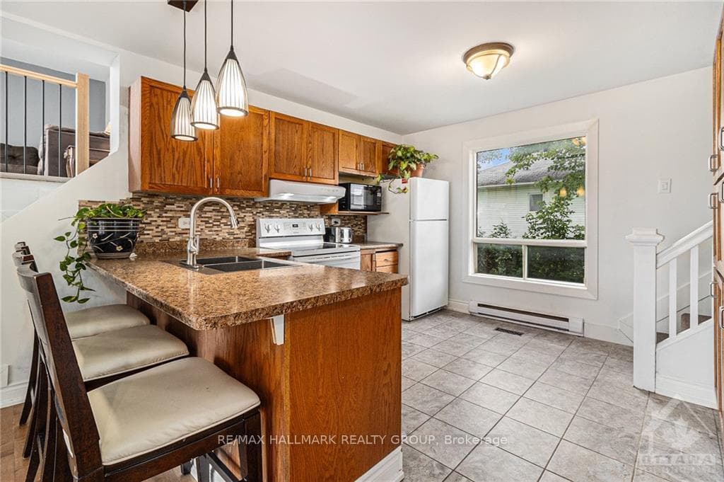 915 LACROIX Road photo 14