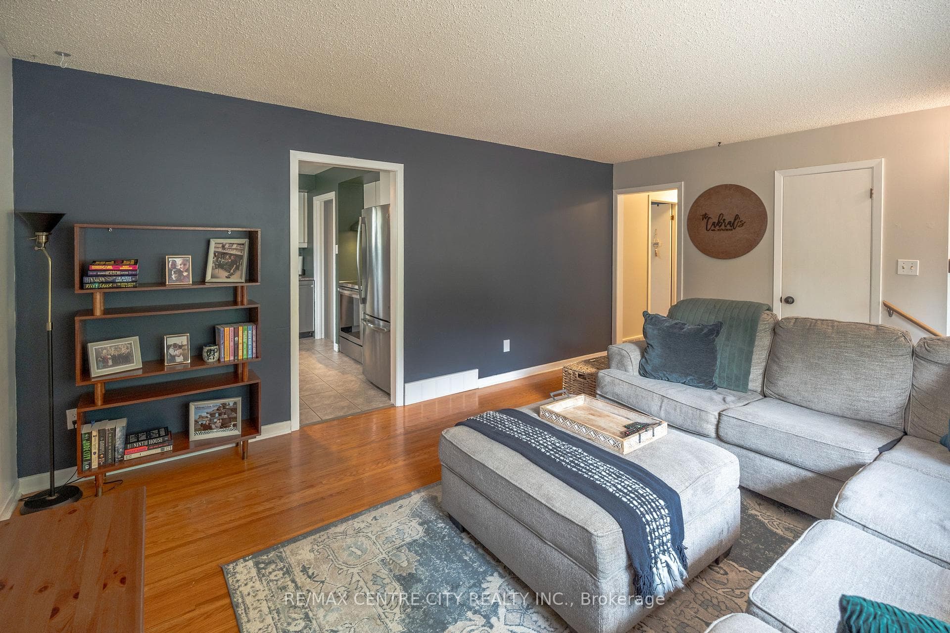 366 Hudson Drive photo 9