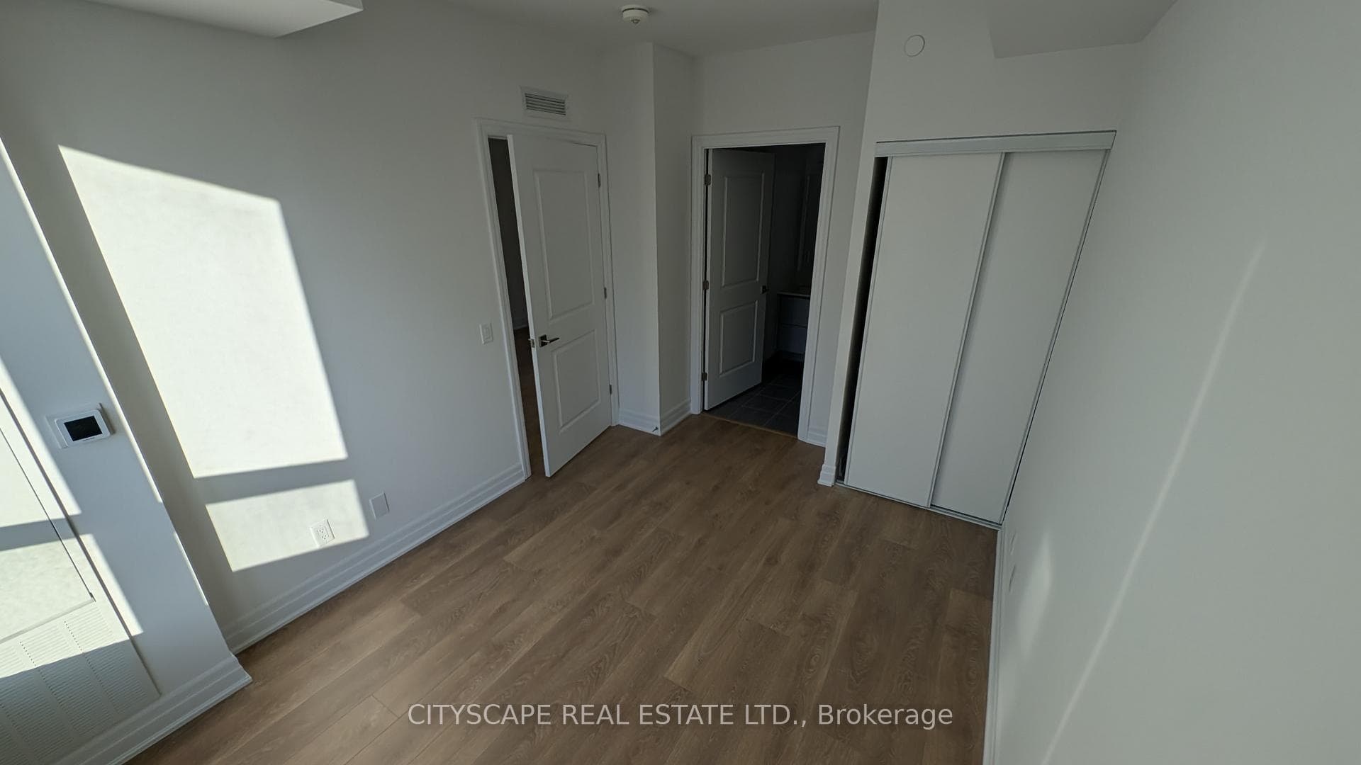 30 Elm Drive Unit 1301 photo 8