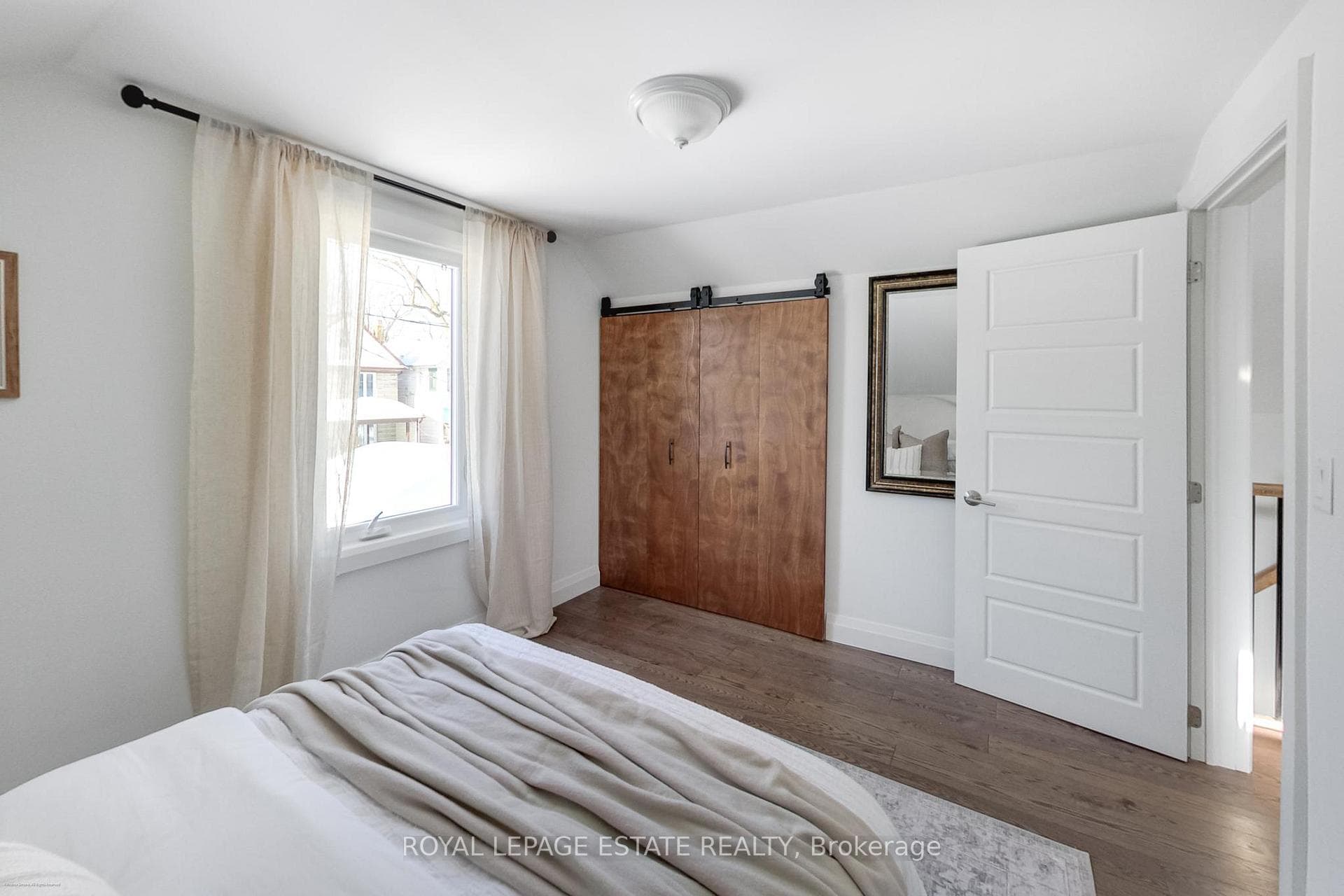 25 Coleridge Avenue photo 18