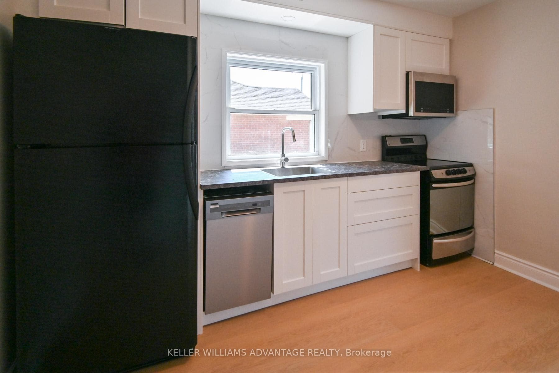 61 Maybourne Avenue photo 7