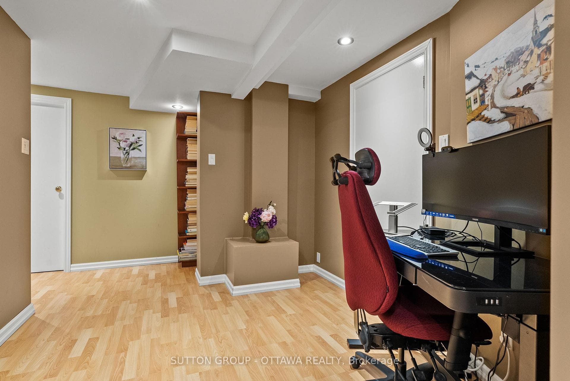 200 McCurdy Drive photo 34