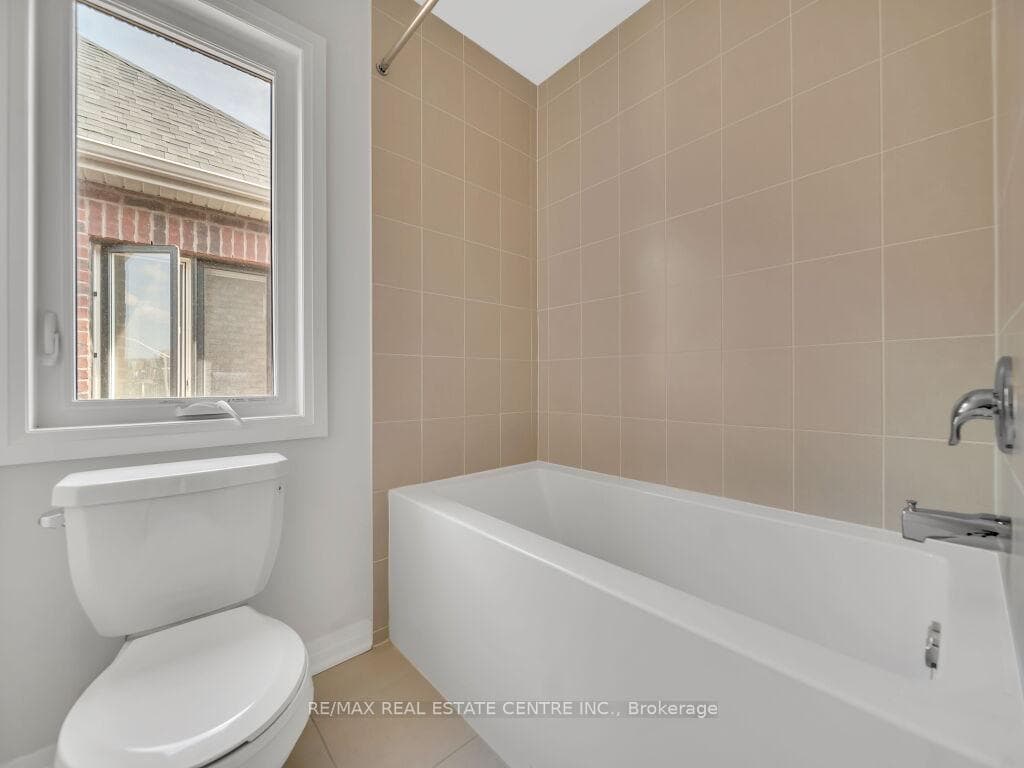 70 John Carpenter Road photo 33