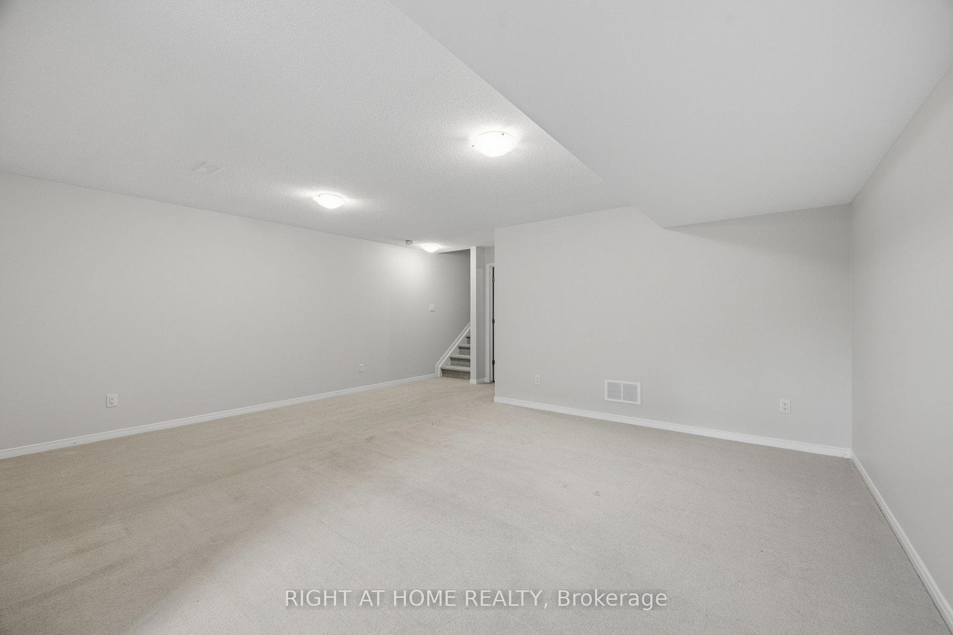 593 Edenwylde Drive photo 40