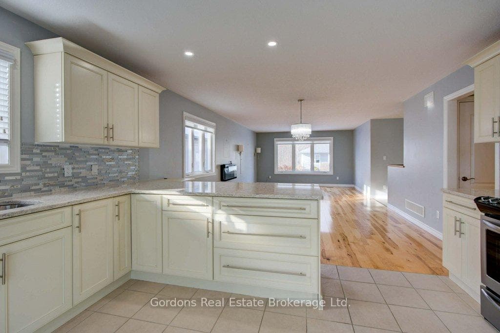 42 Conger Drive photo 24