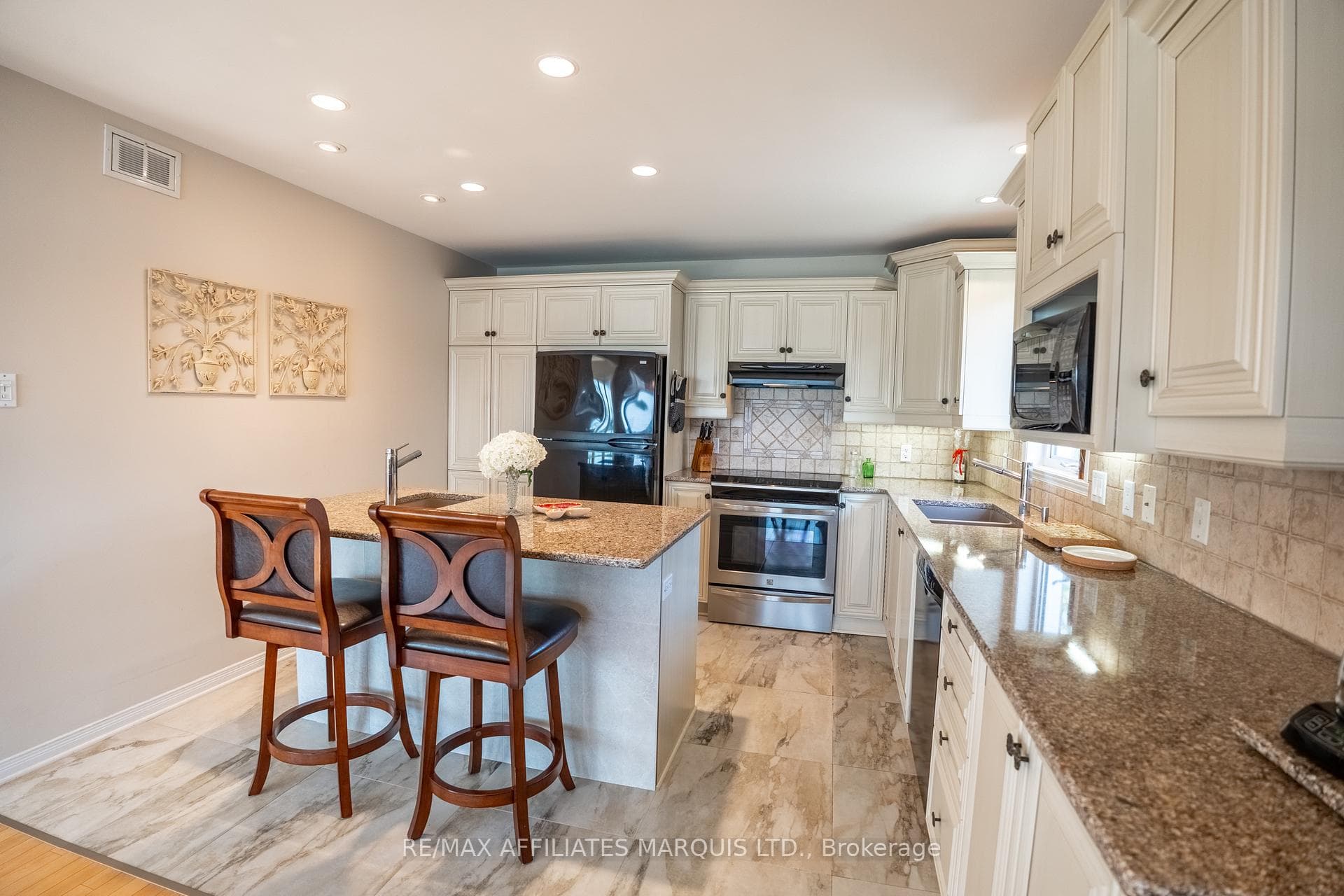 1172 Kirkman Court photo 19