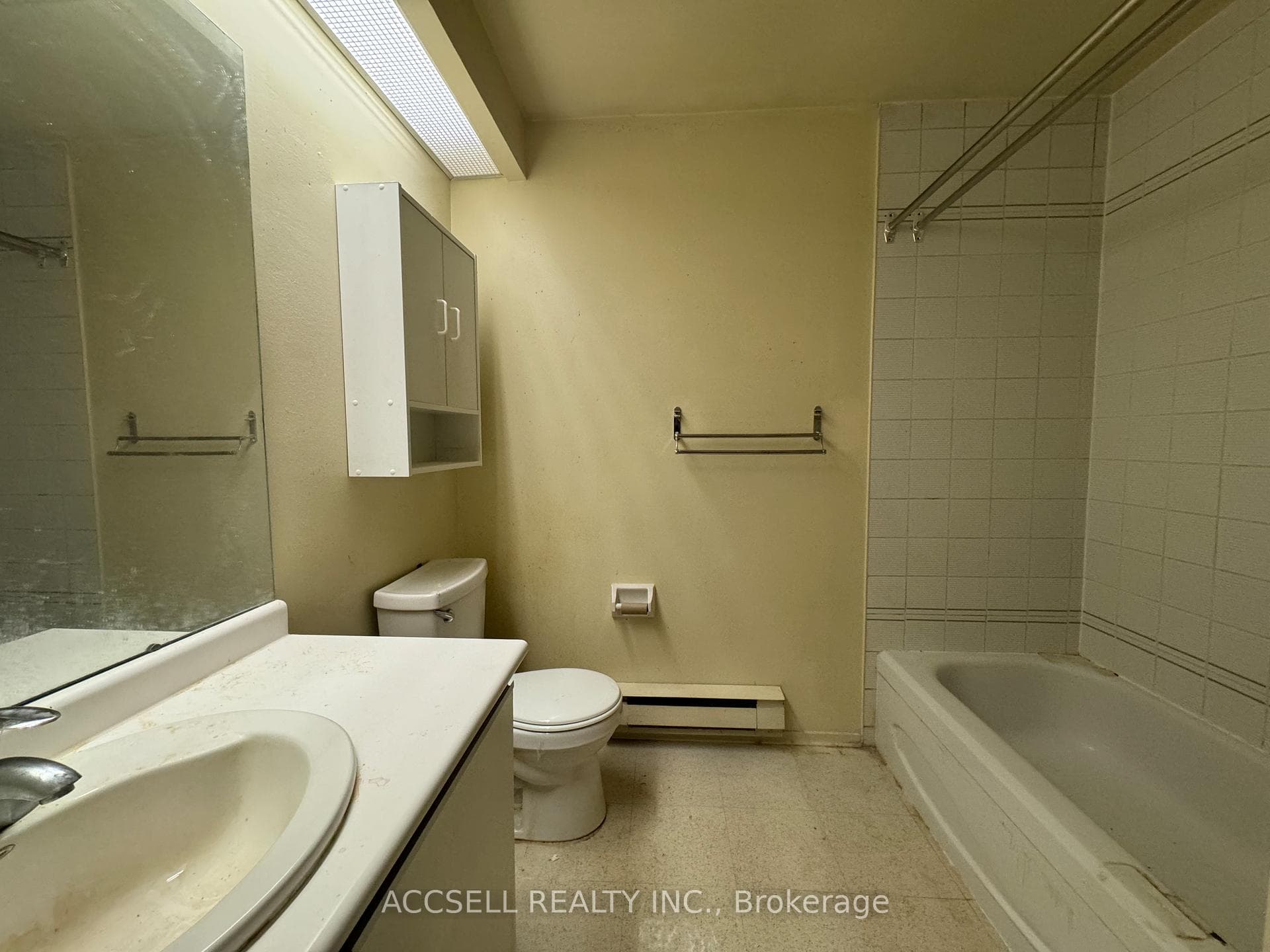 2472 Eglinton Avenue Unit 28 photo 17