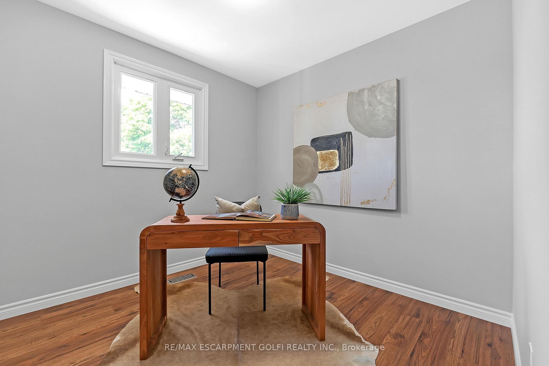 496 Greenhill Avenue photo 16