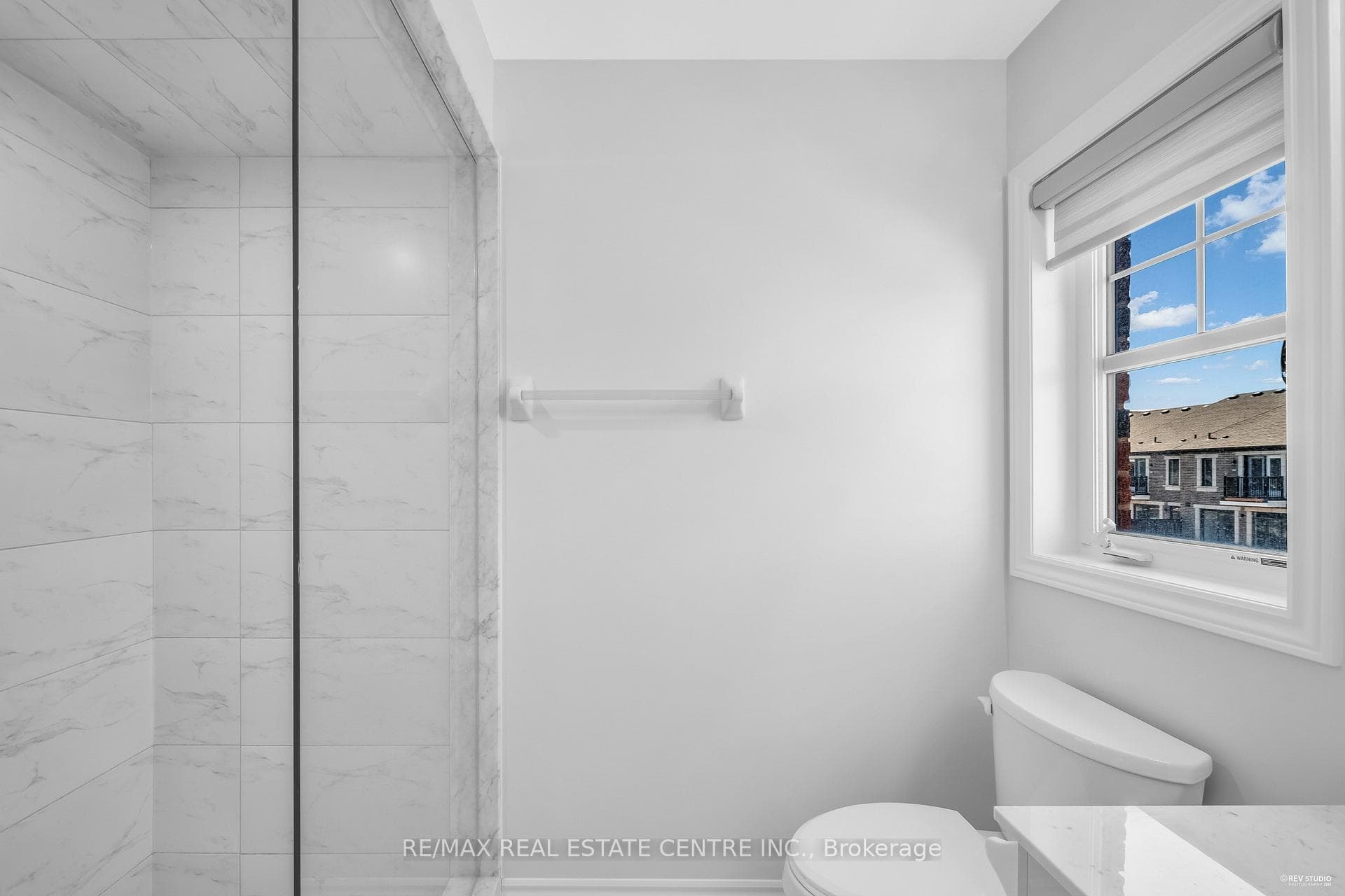 12242 Mclaughlin Road photo 32