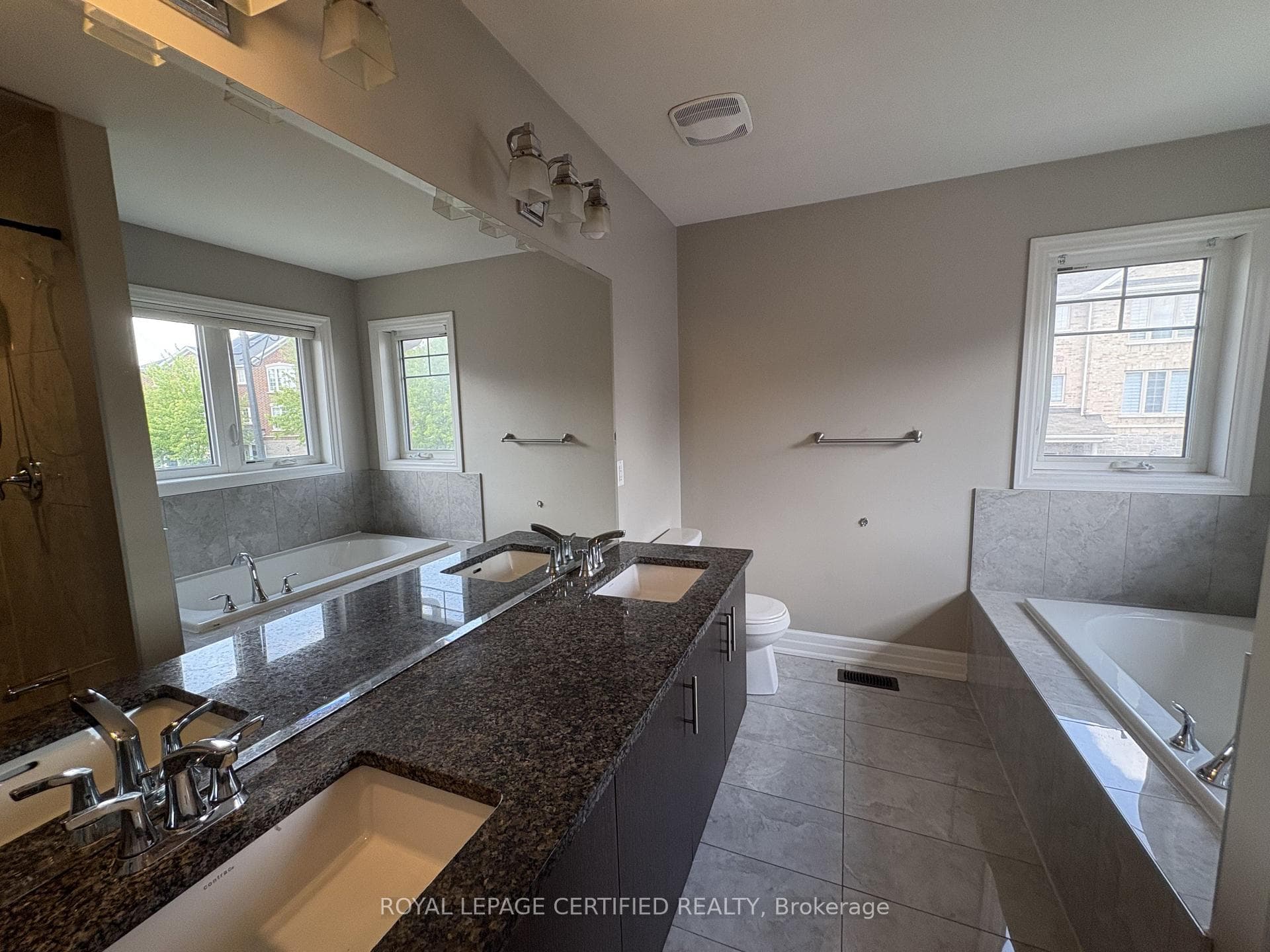 271 Andrews Trail Unit Upper photo 10