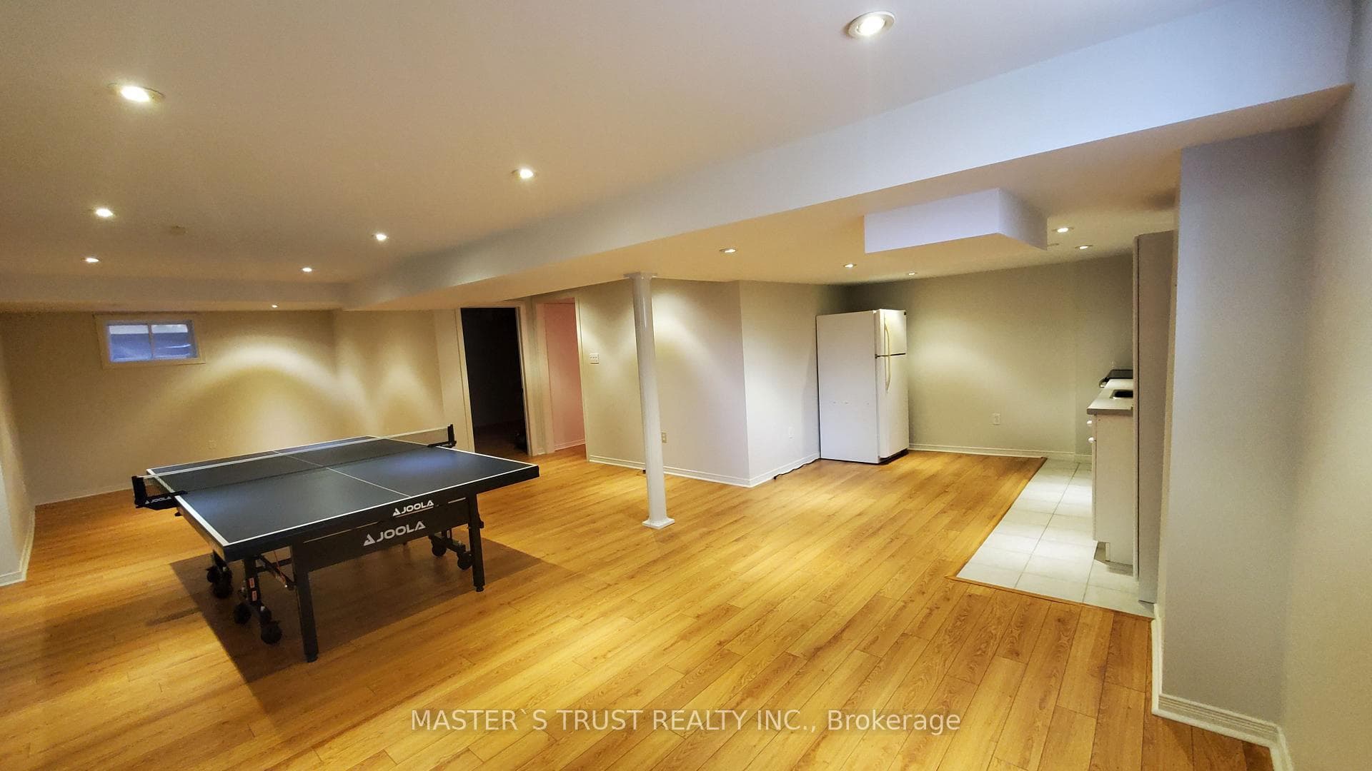 1272 Sir David Drive photo 46