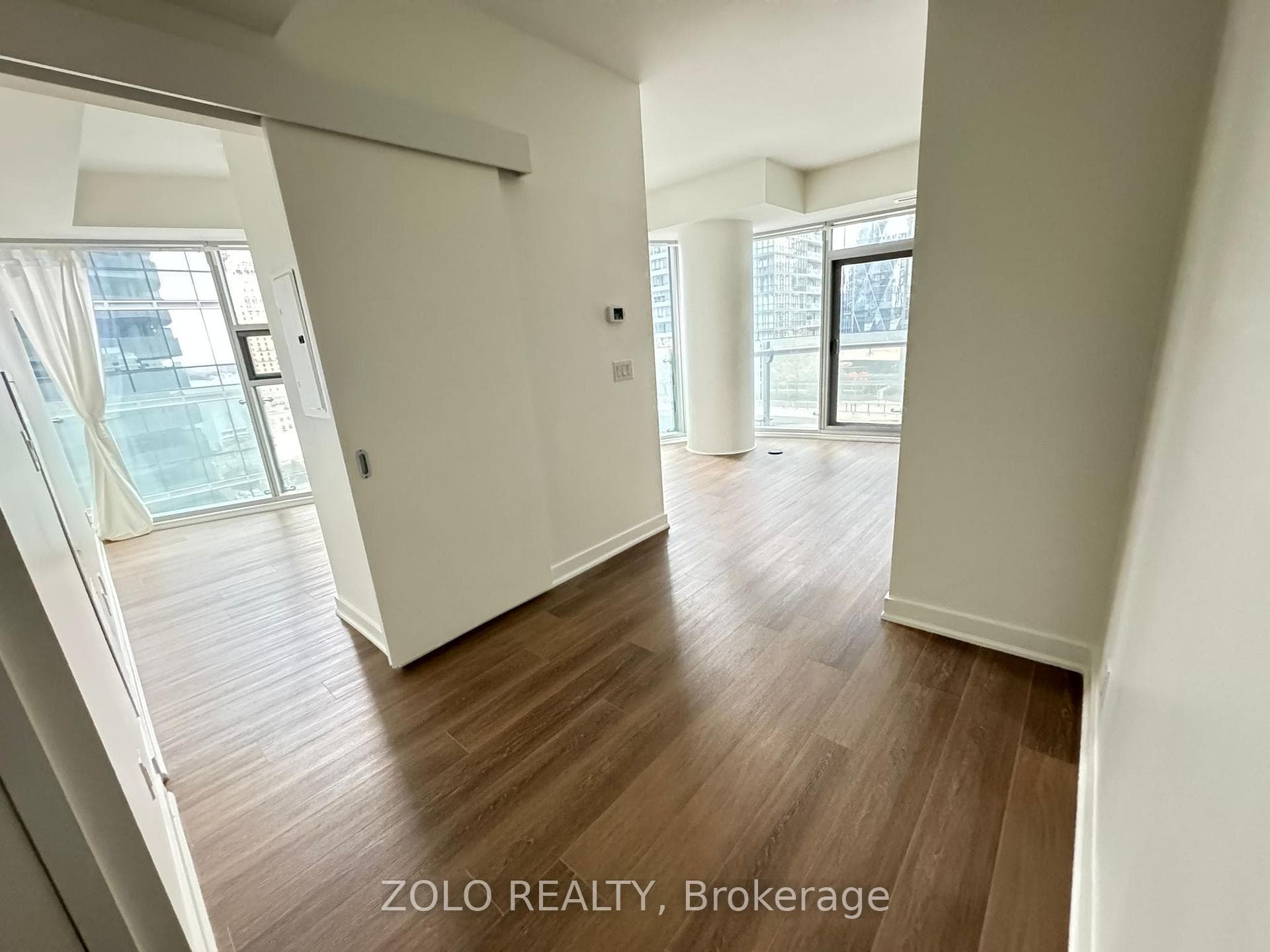 14 York Street Unit 1211 photo 4