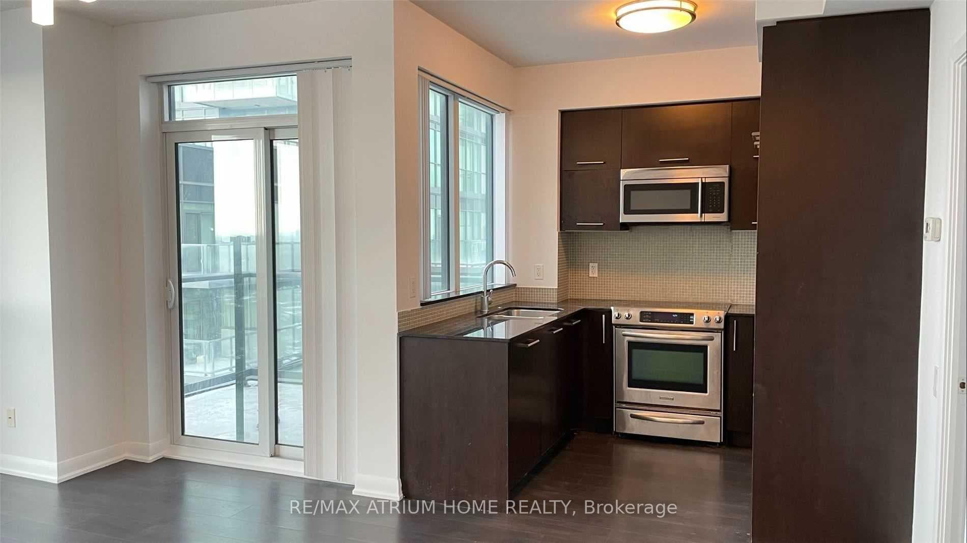 5162 Yonge Street Unit 3705 photo 4