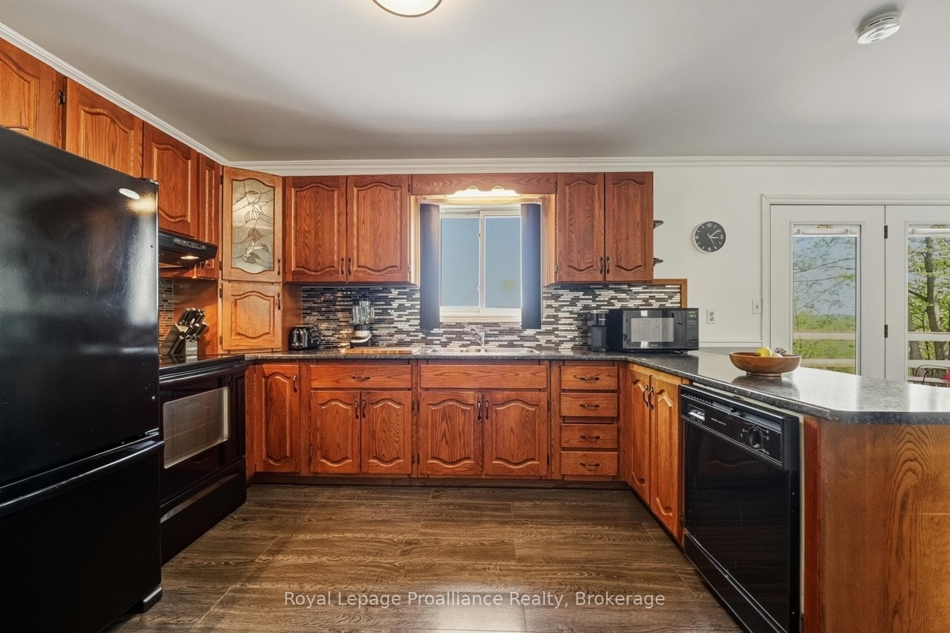 539 Lahey Road photo 10