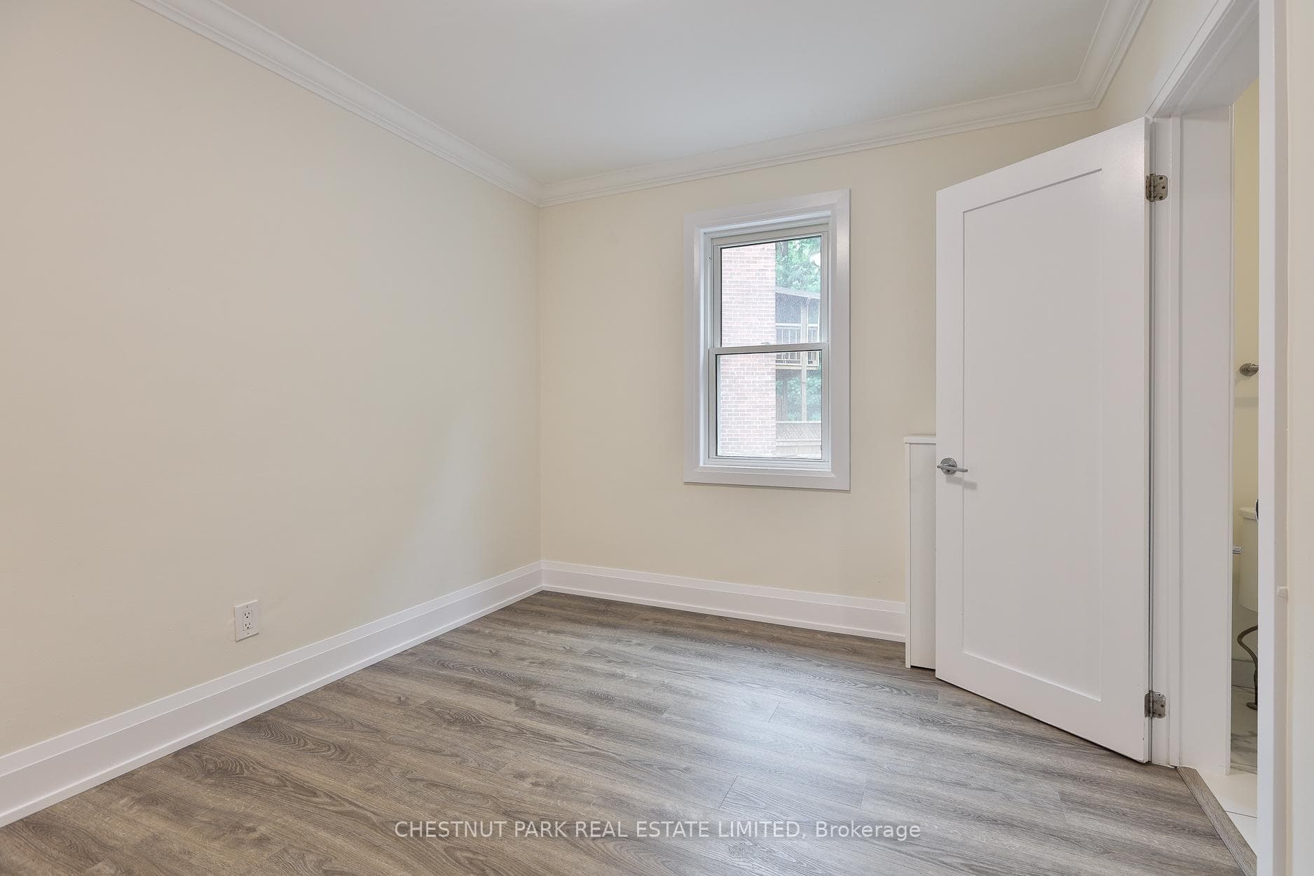 4 Oriole Crescent Unit Main photo 18