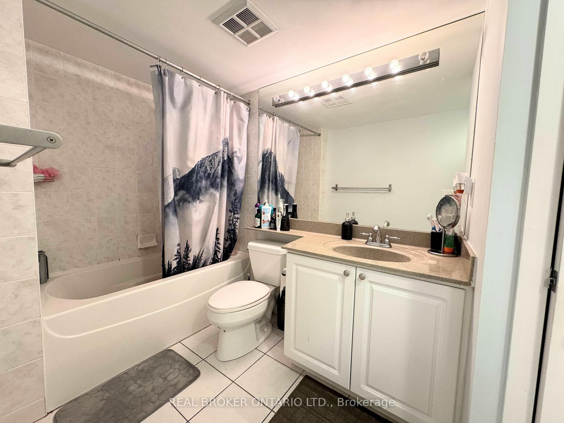 219 Fort York Boulevard Unit 1101 photo 13