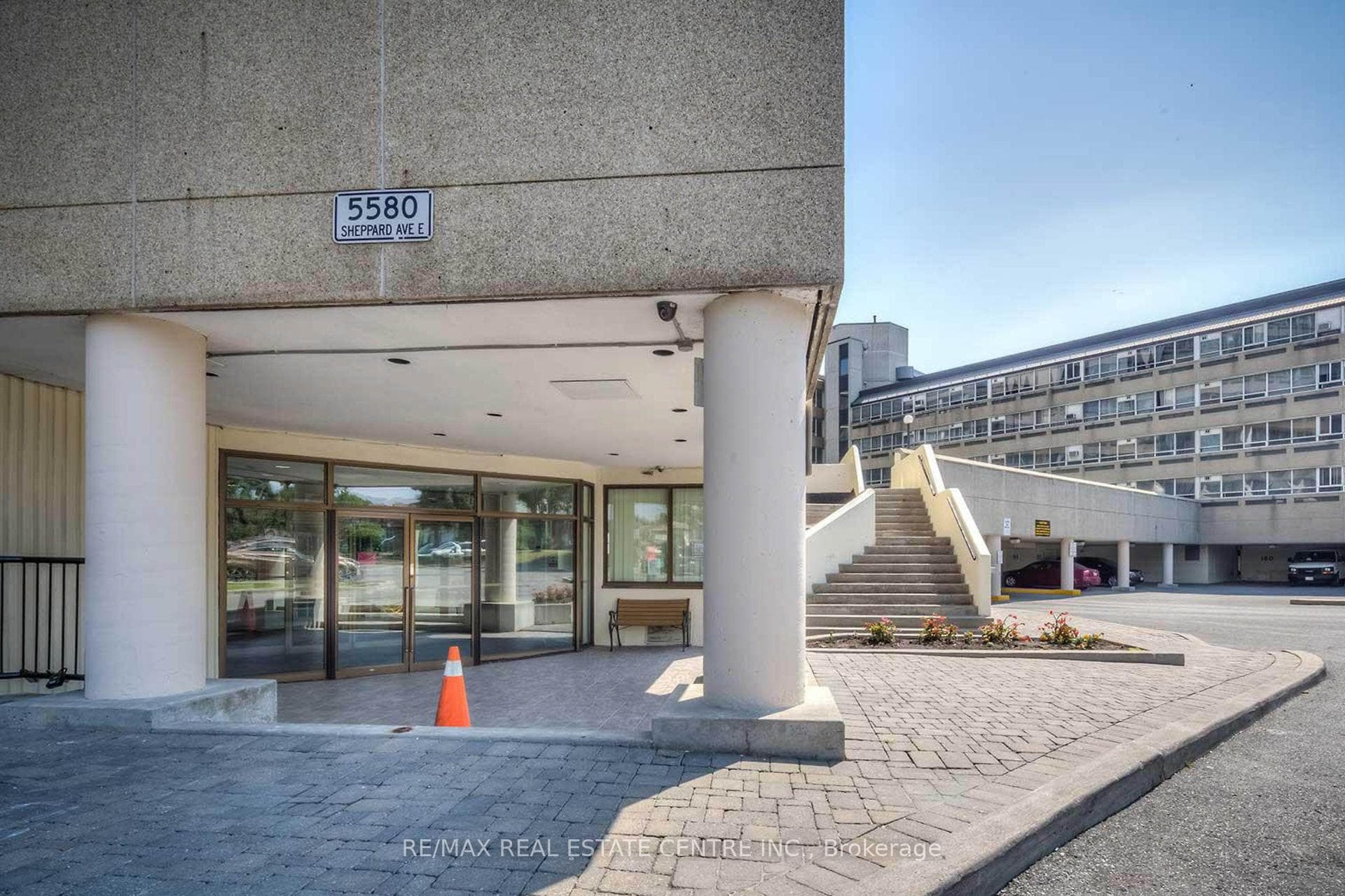 5580 Sheppard Avenue Unit 509 photo 4