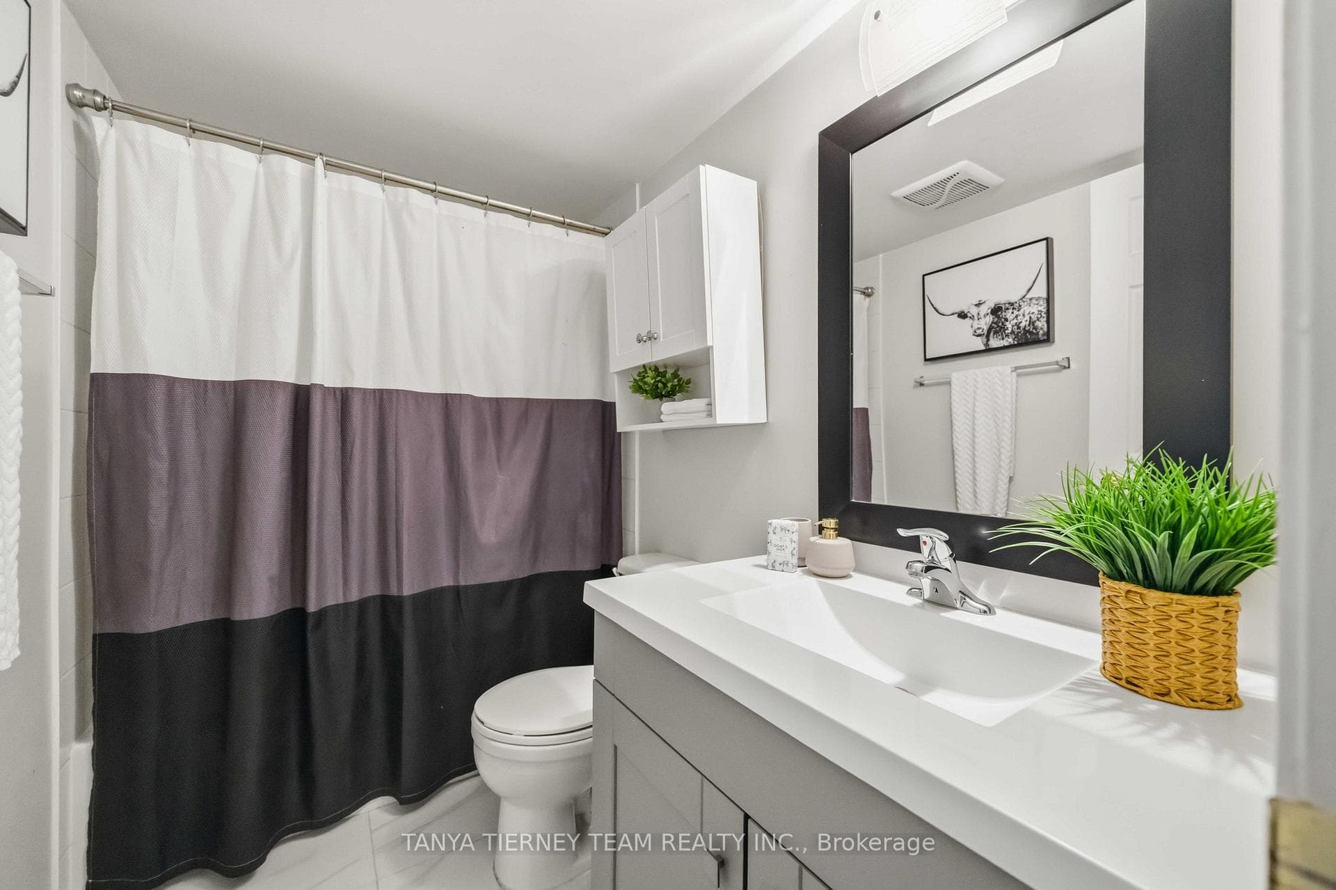 21 Petra Way Unit 2 photo 24