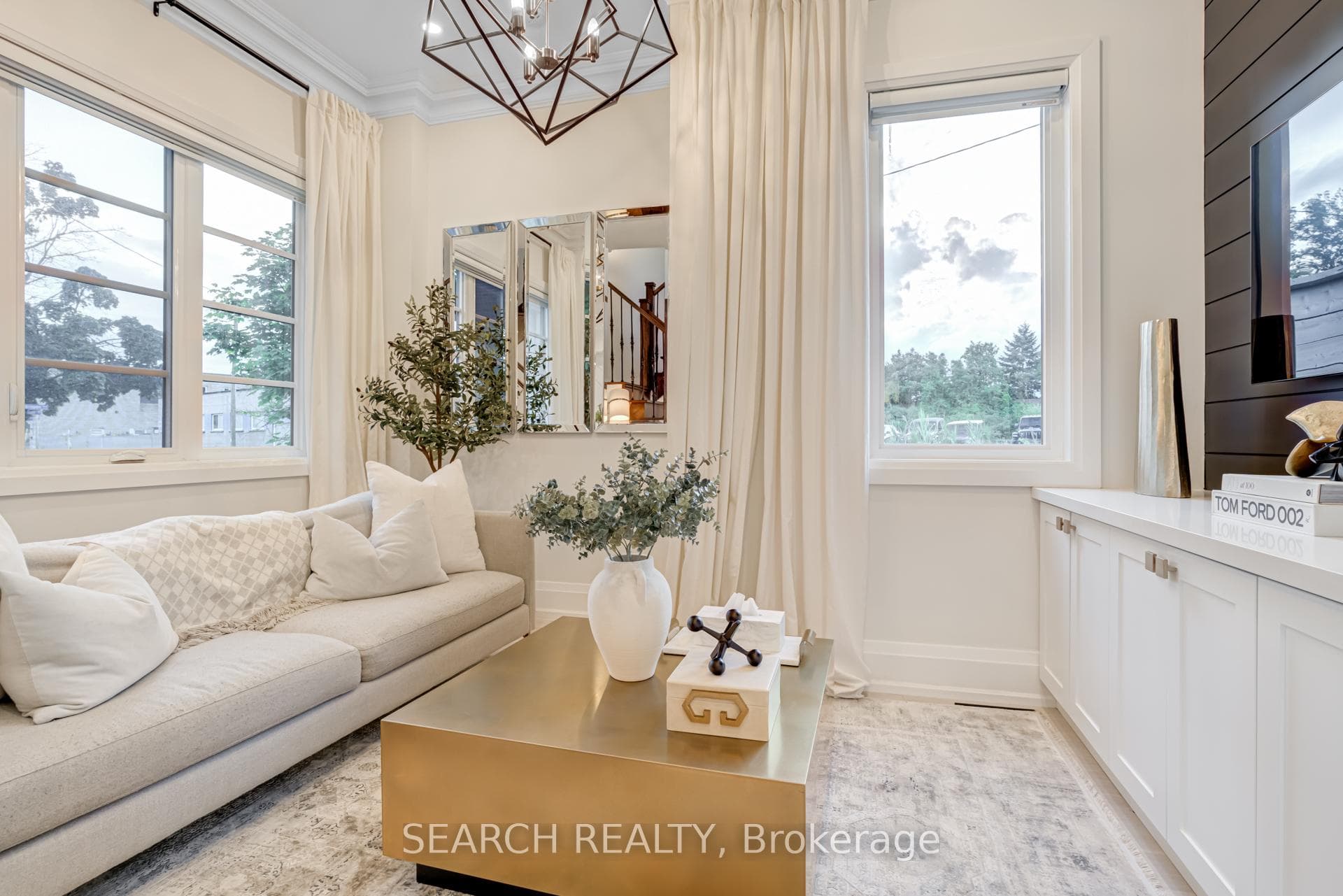 35 Harrison Avenue photo 9