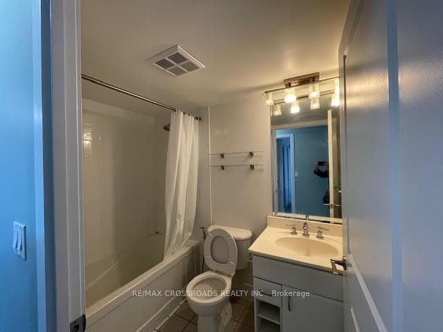 38 Lee Centre Drive Unit 3212 photo 19