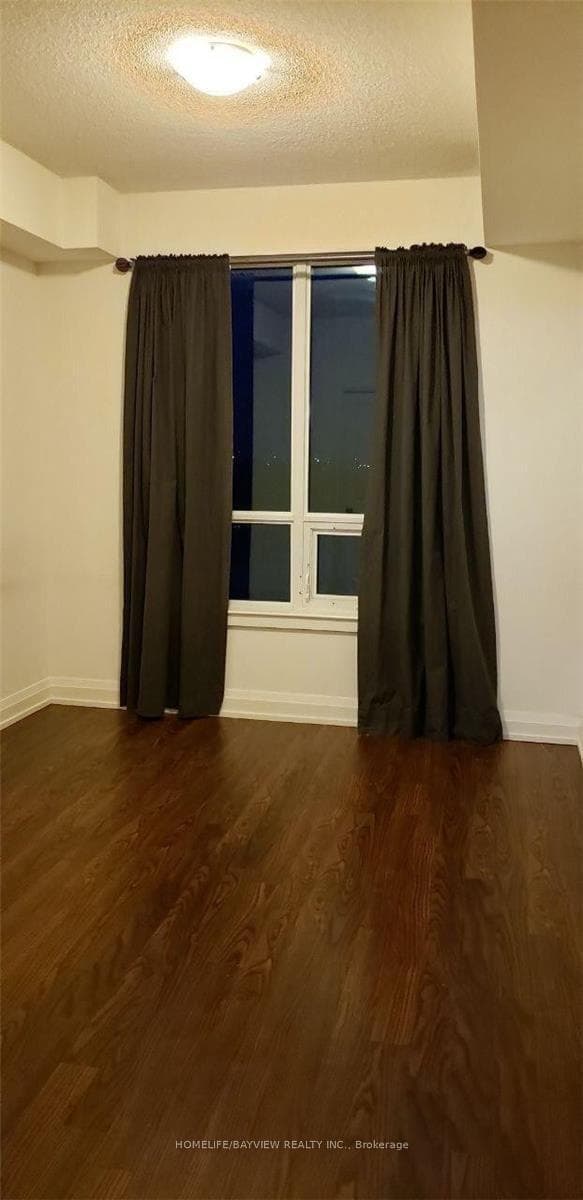 7171 Yonge Street Unit 603 photo 5
