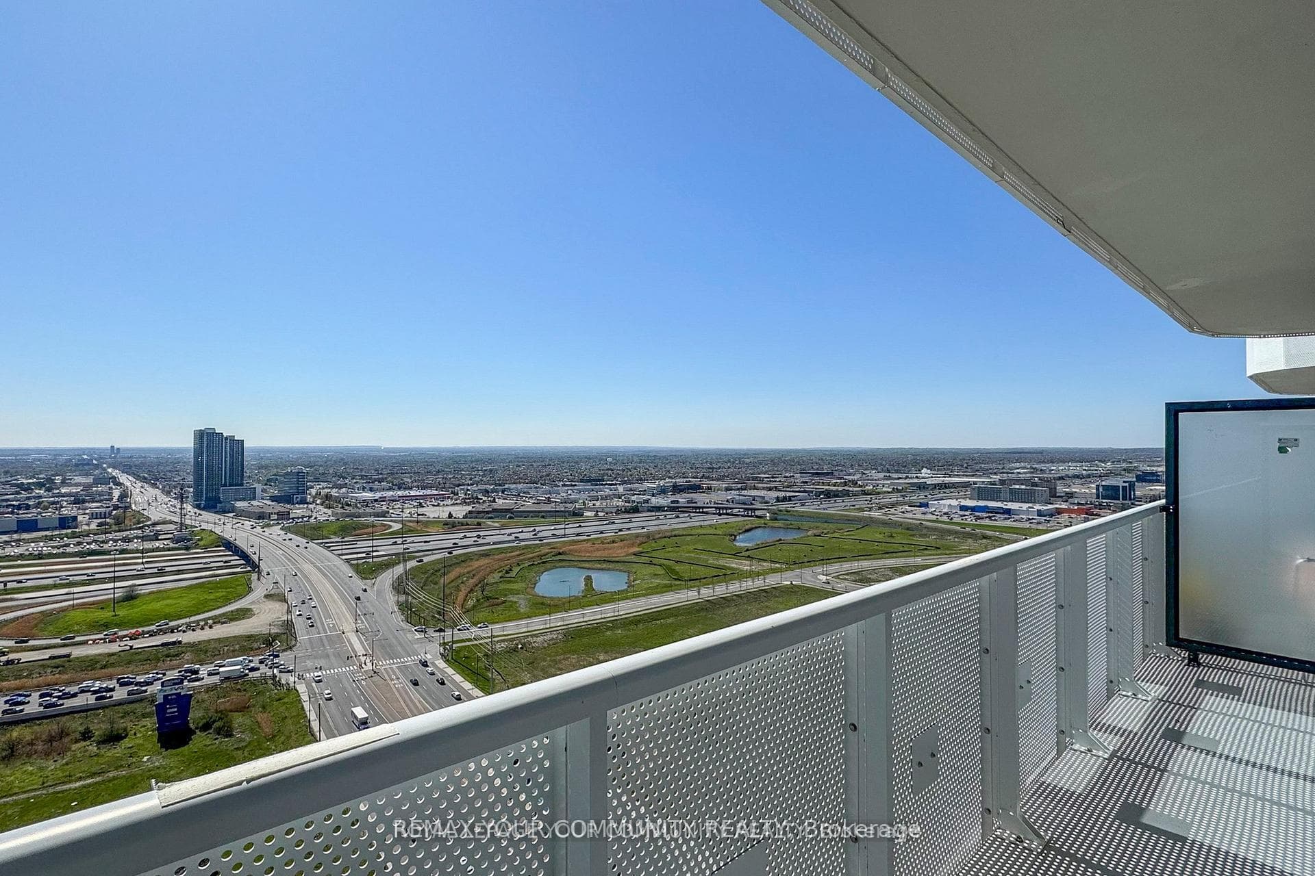 225 Commerce Street Unit 2807 photo 28