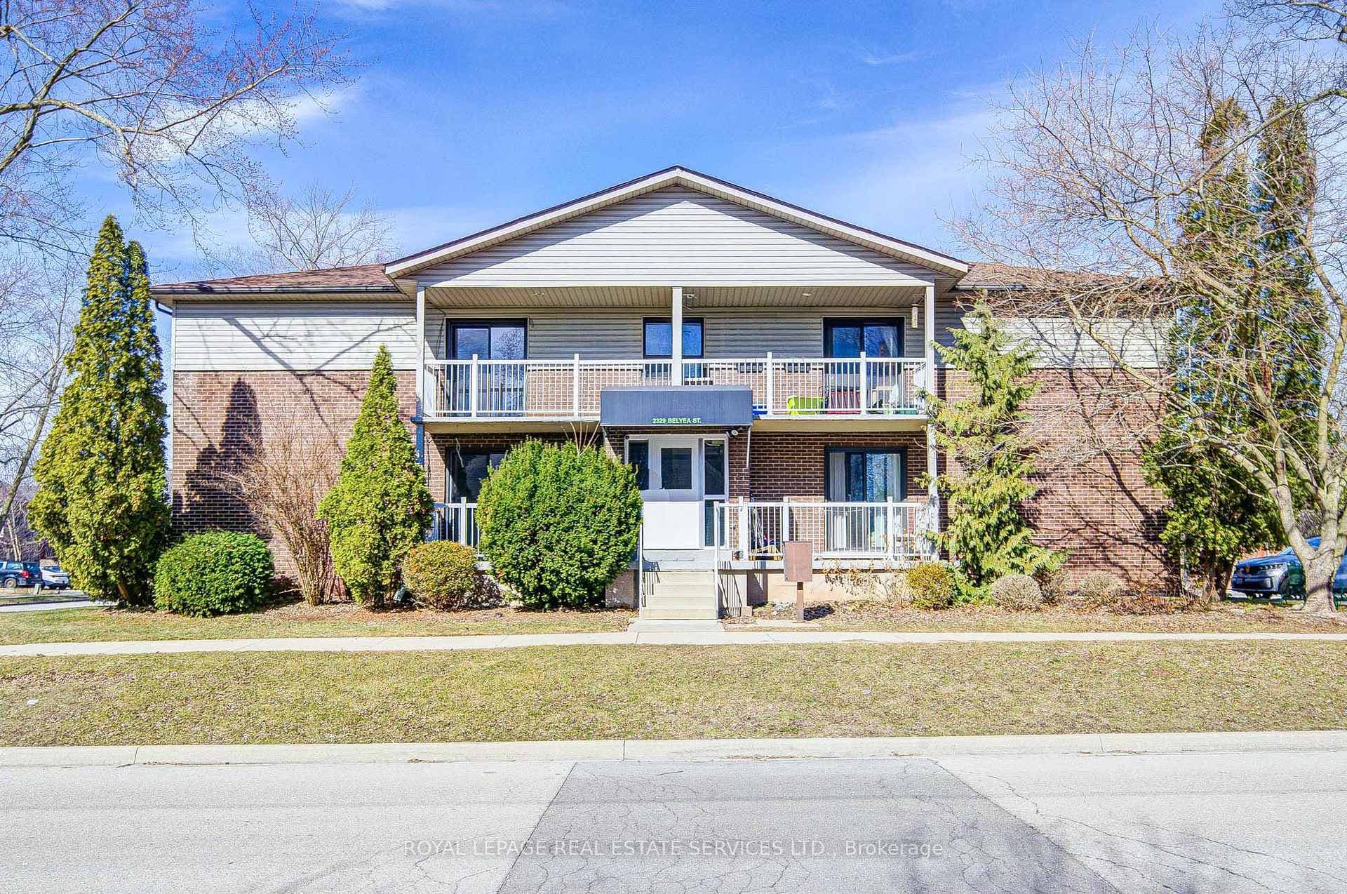 Very Well Maintained Building with 6 Units only