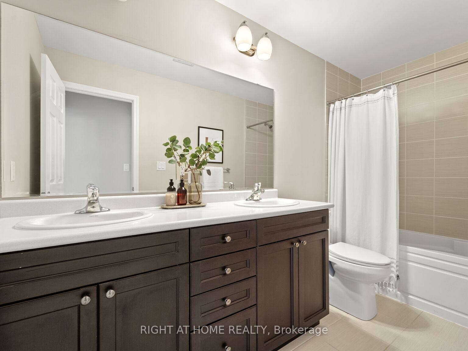 308 Jean Landing N/A photo 25