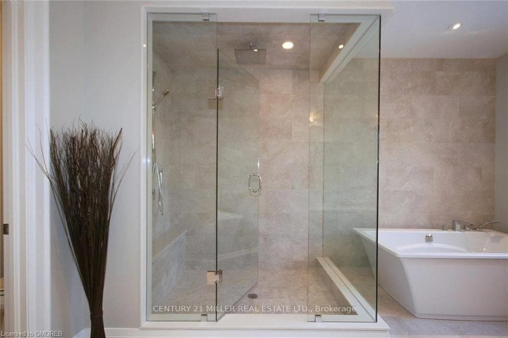 2308 BELYEA Street photo 22
