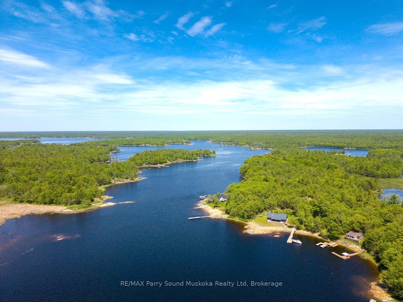 32 A11 Island photo 15