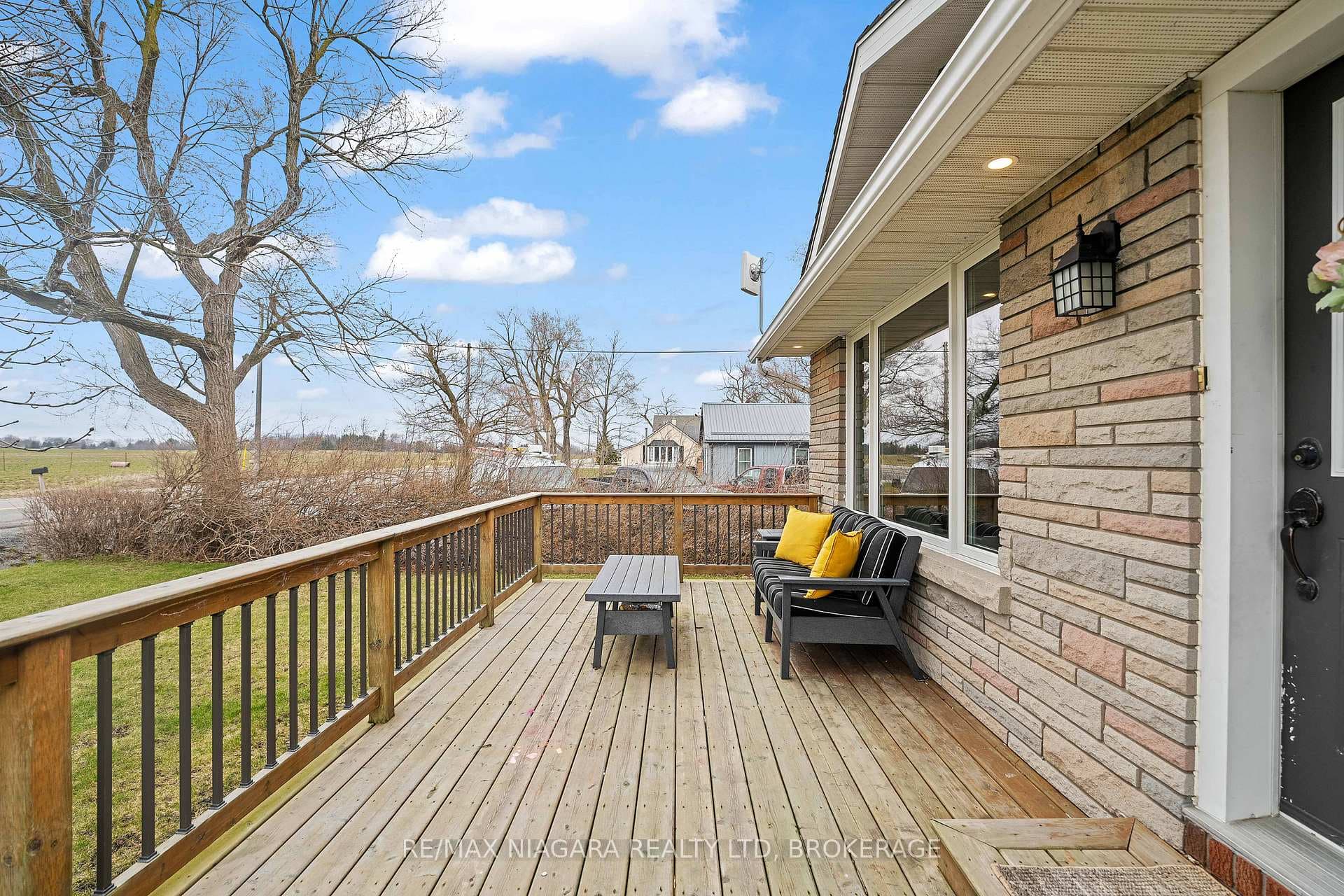 2531 MILLER Road photo 6