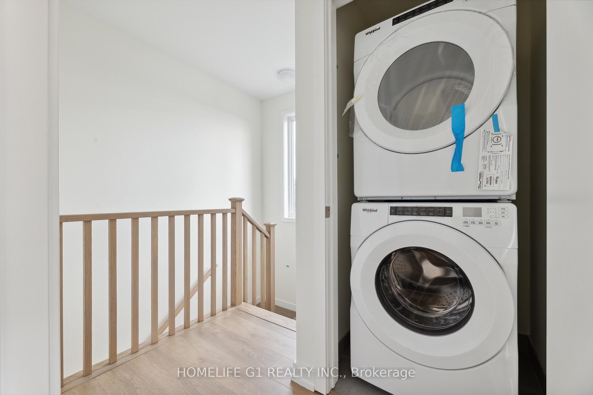 160 Densmore Road Unit 1503 photo 32