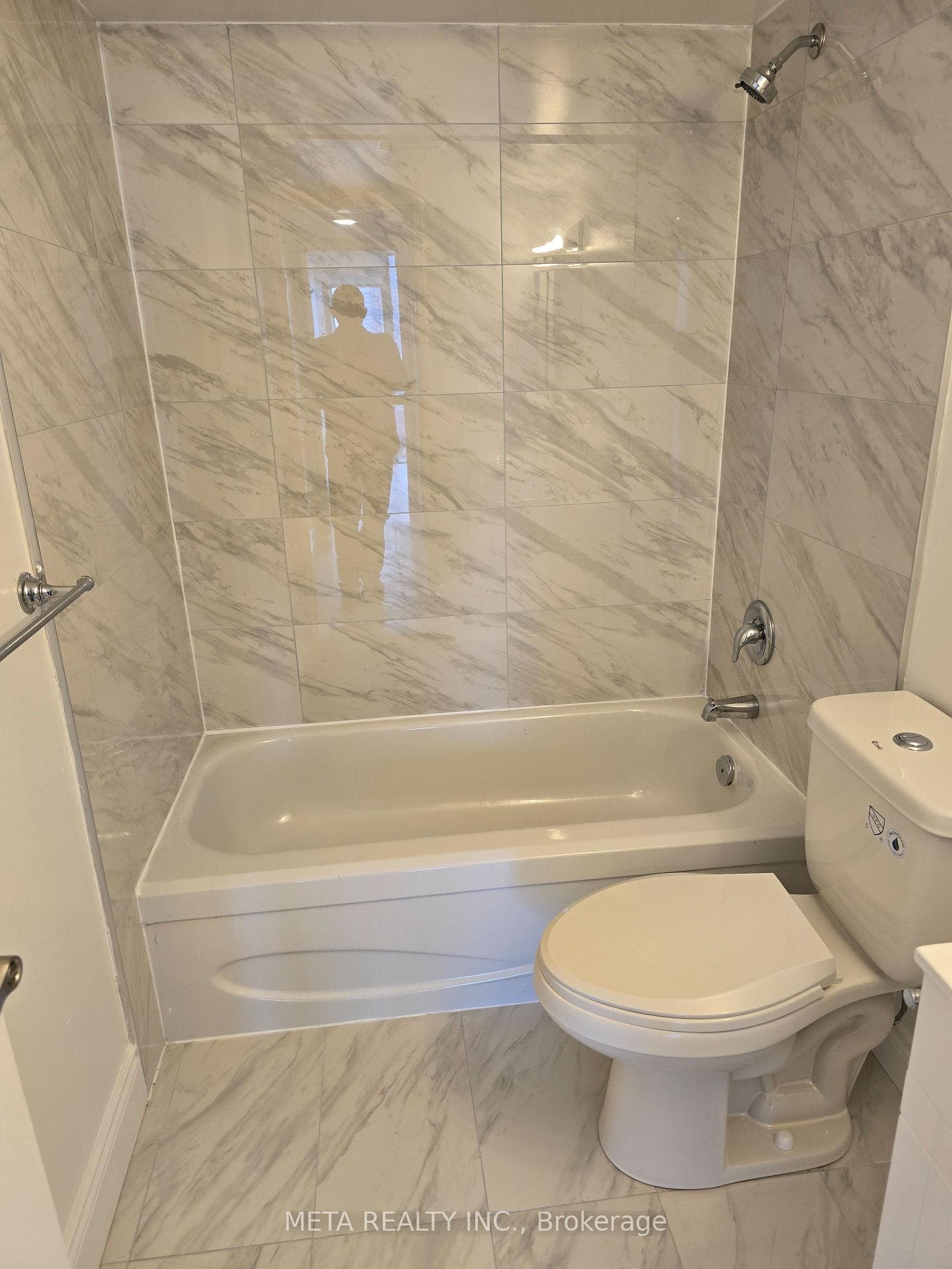 25 Trailwood Drive Unit 1708 photo 11