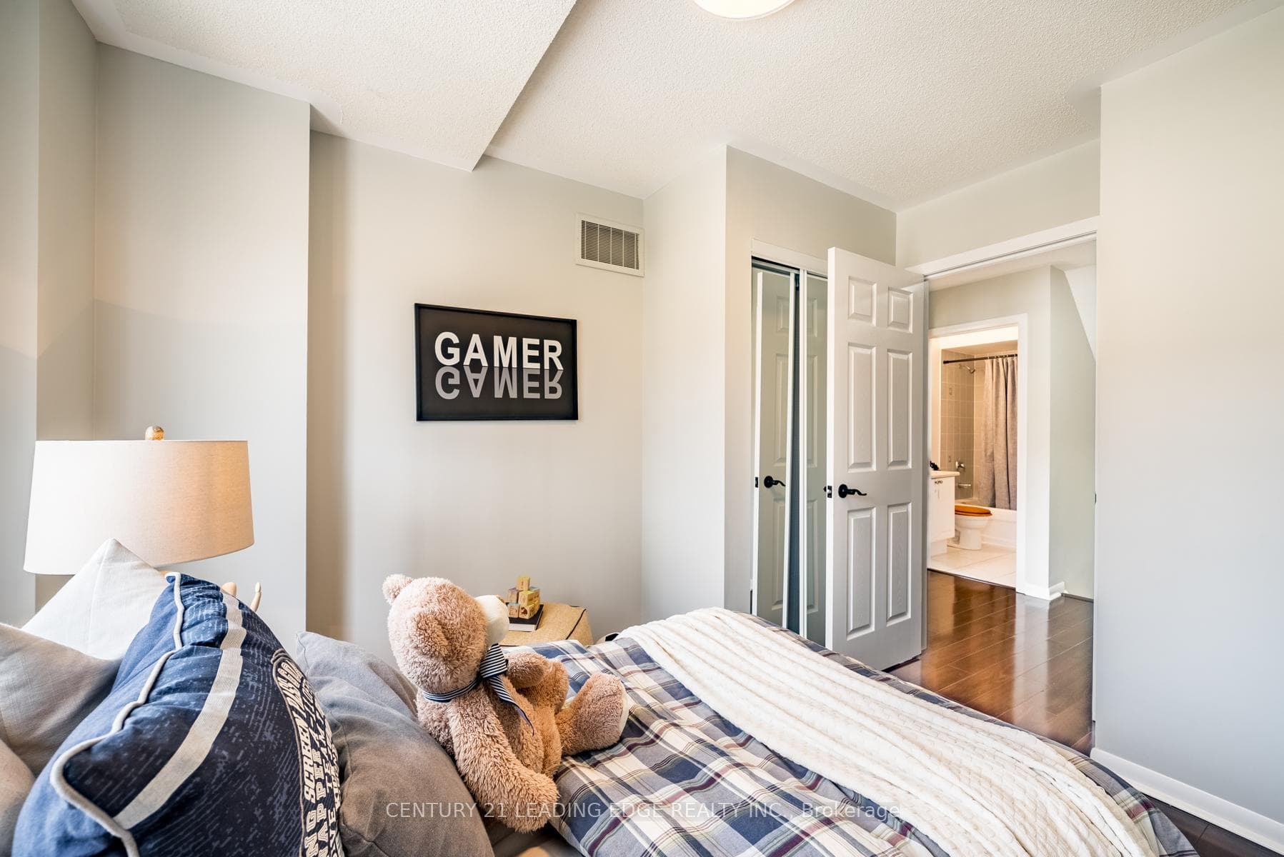 1250 St Martins Drive Unit 86 photo 22