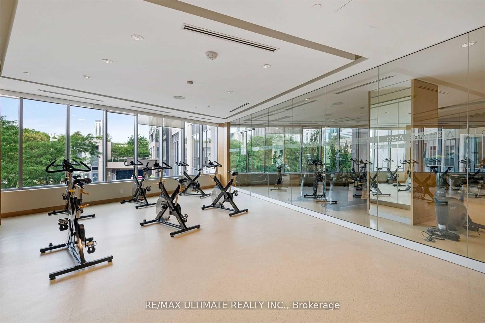 120 Harrison Garden Boulevard Unit 1133 photo 24