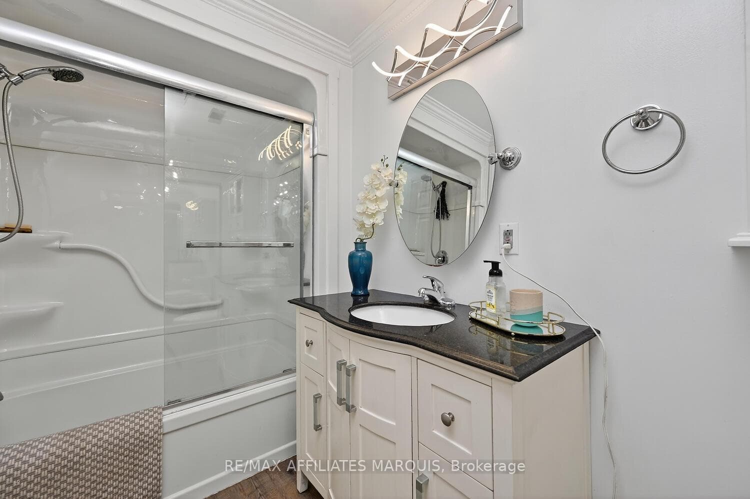 34 Joseph Street photo 33
