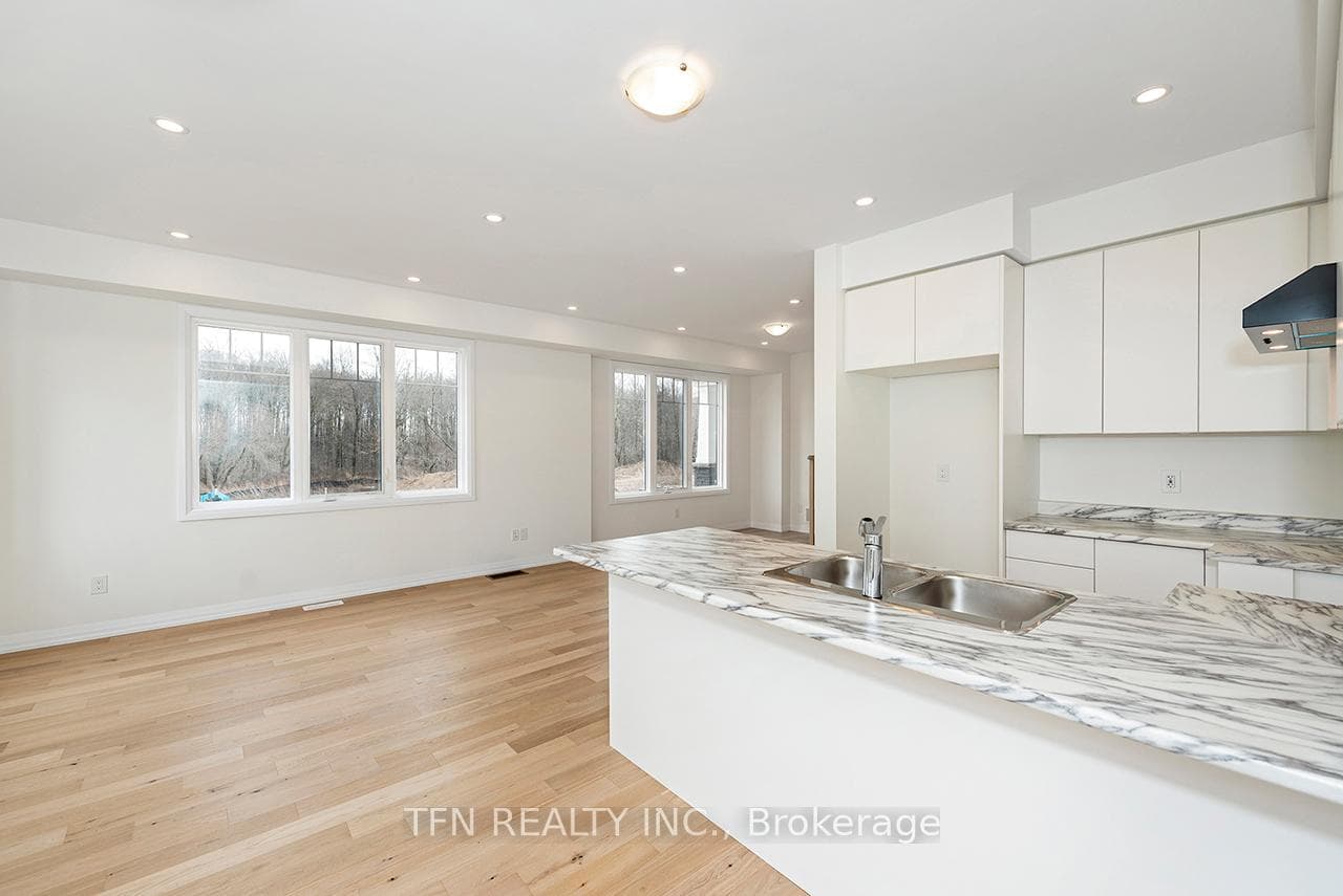 151 Mercato Avenue photo 17