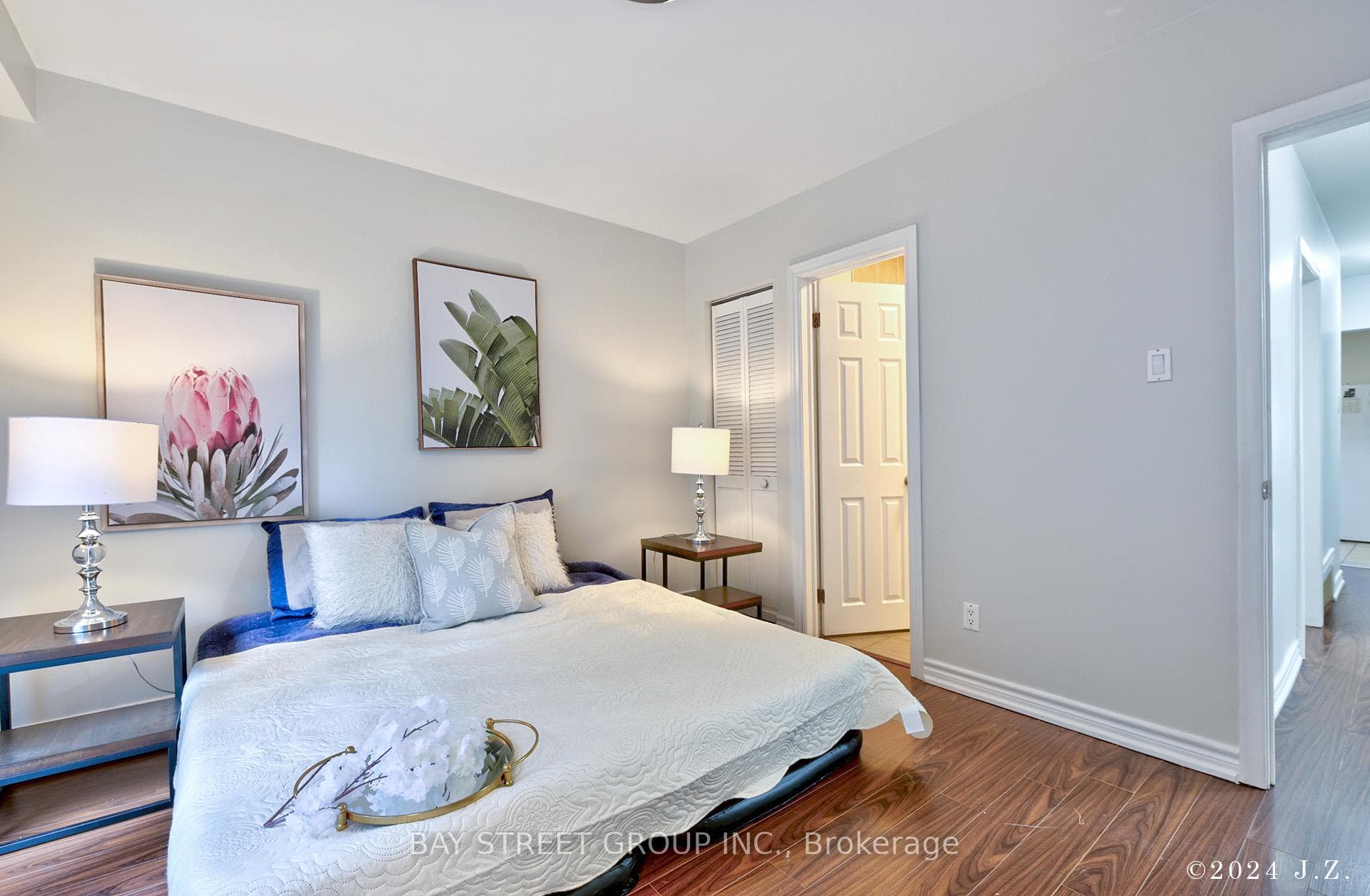 90 Banmoor Boulevard photo 18