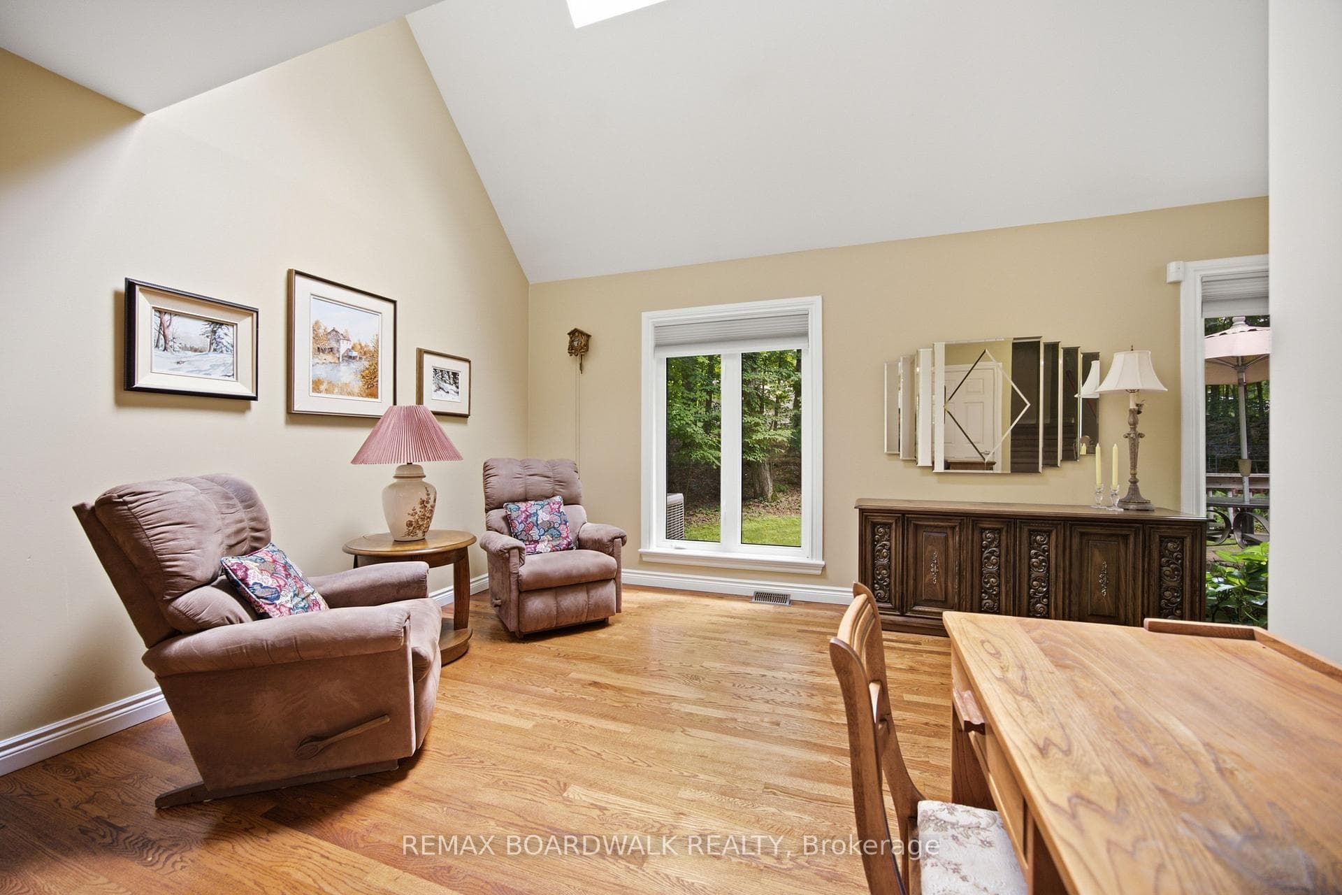 123 Poole Drive photo 10