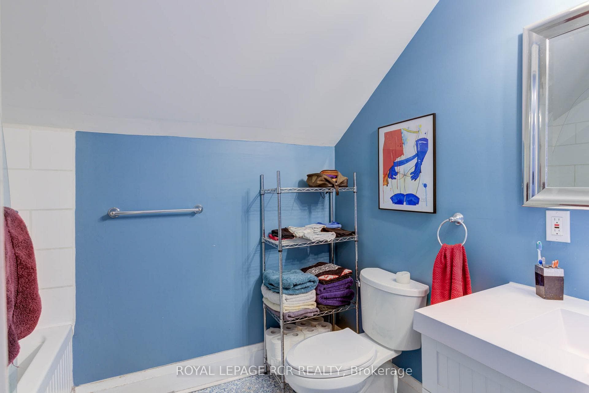 132 Joseph Street photo 20