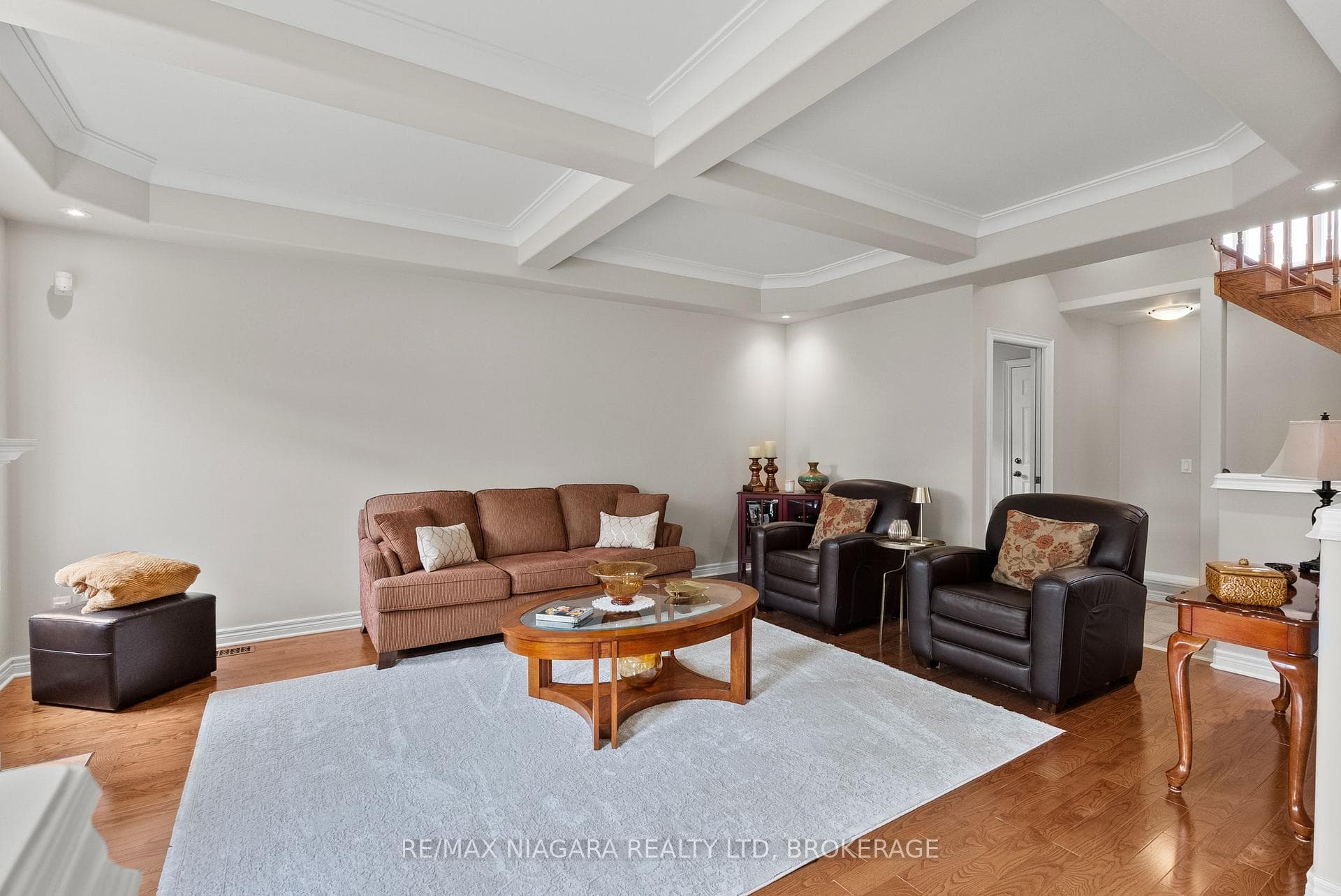 282 Winterberry Boulevard photo 20