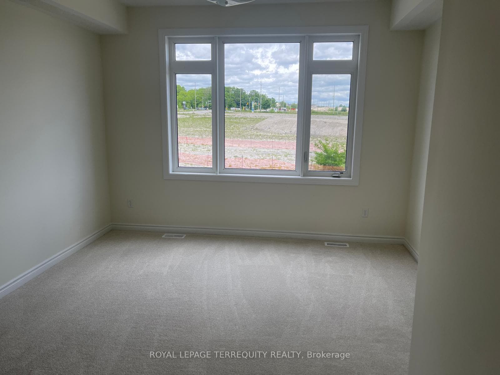 1121 Marathon Avenue photo 16