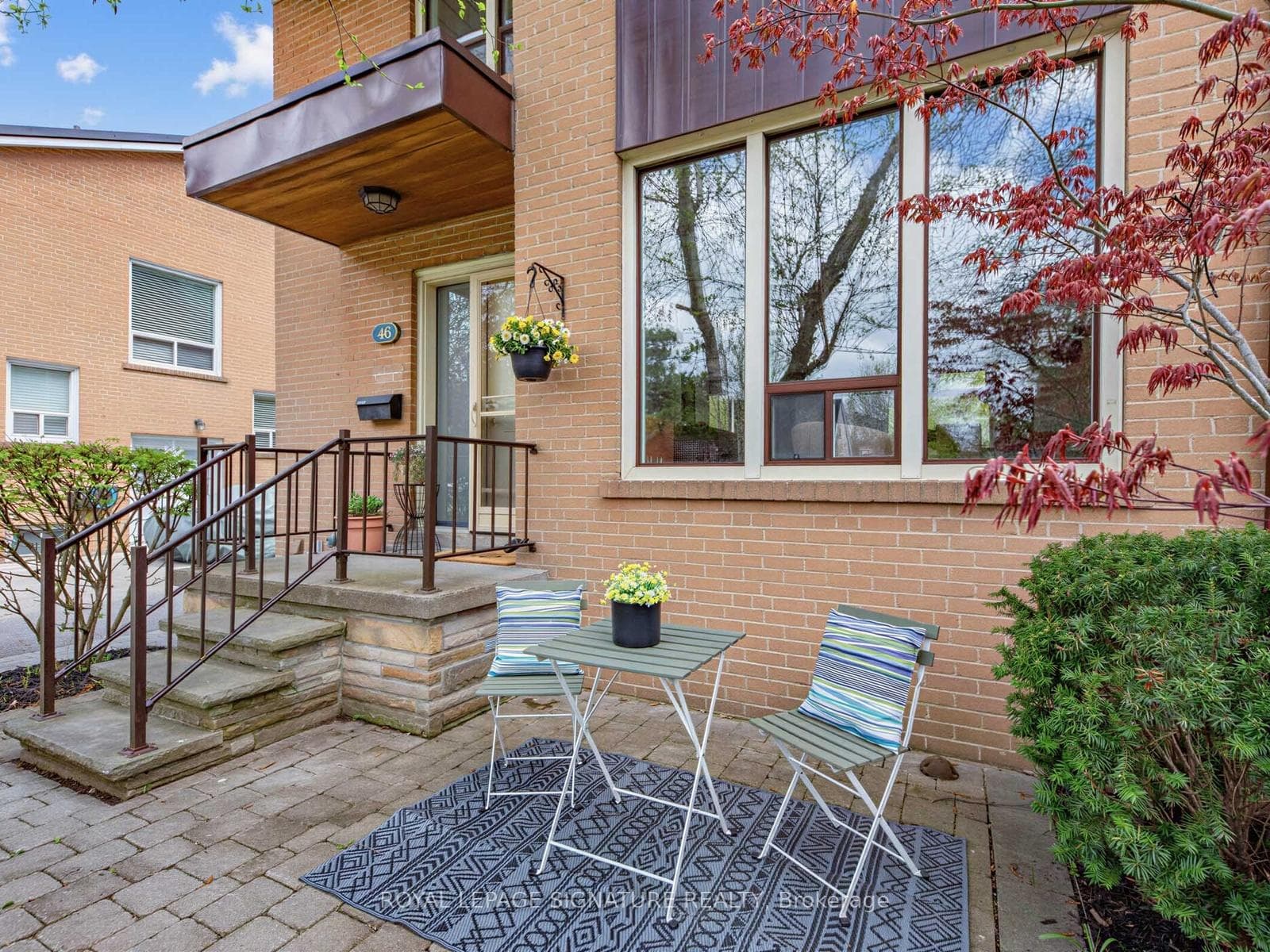 46 Plateau Crescent photo 35