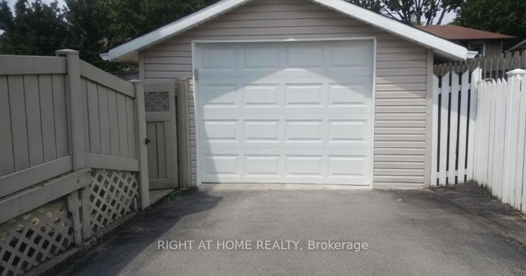 2309 Brookhurst Road photo 18