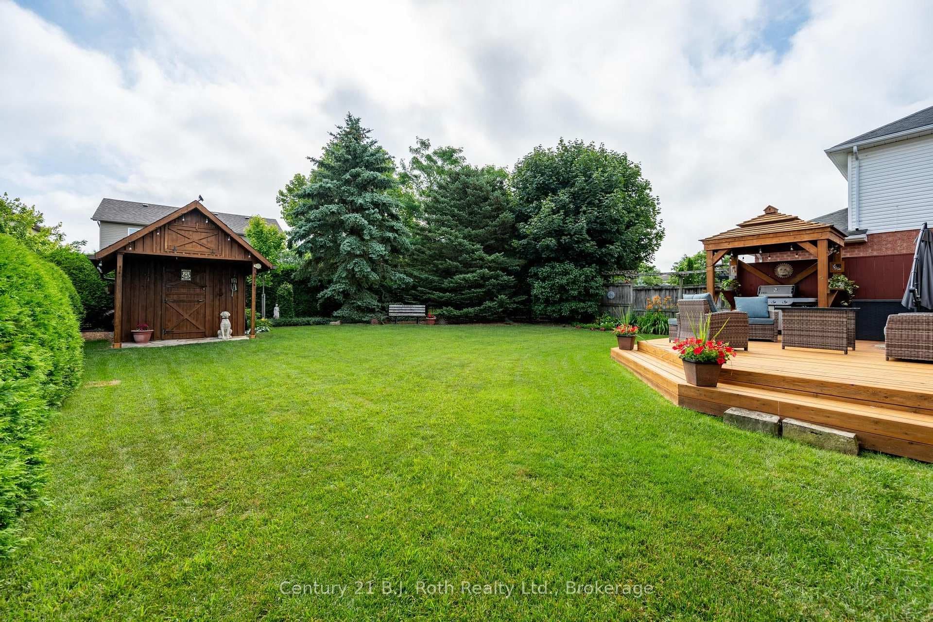58 Meredith Drive photo 24