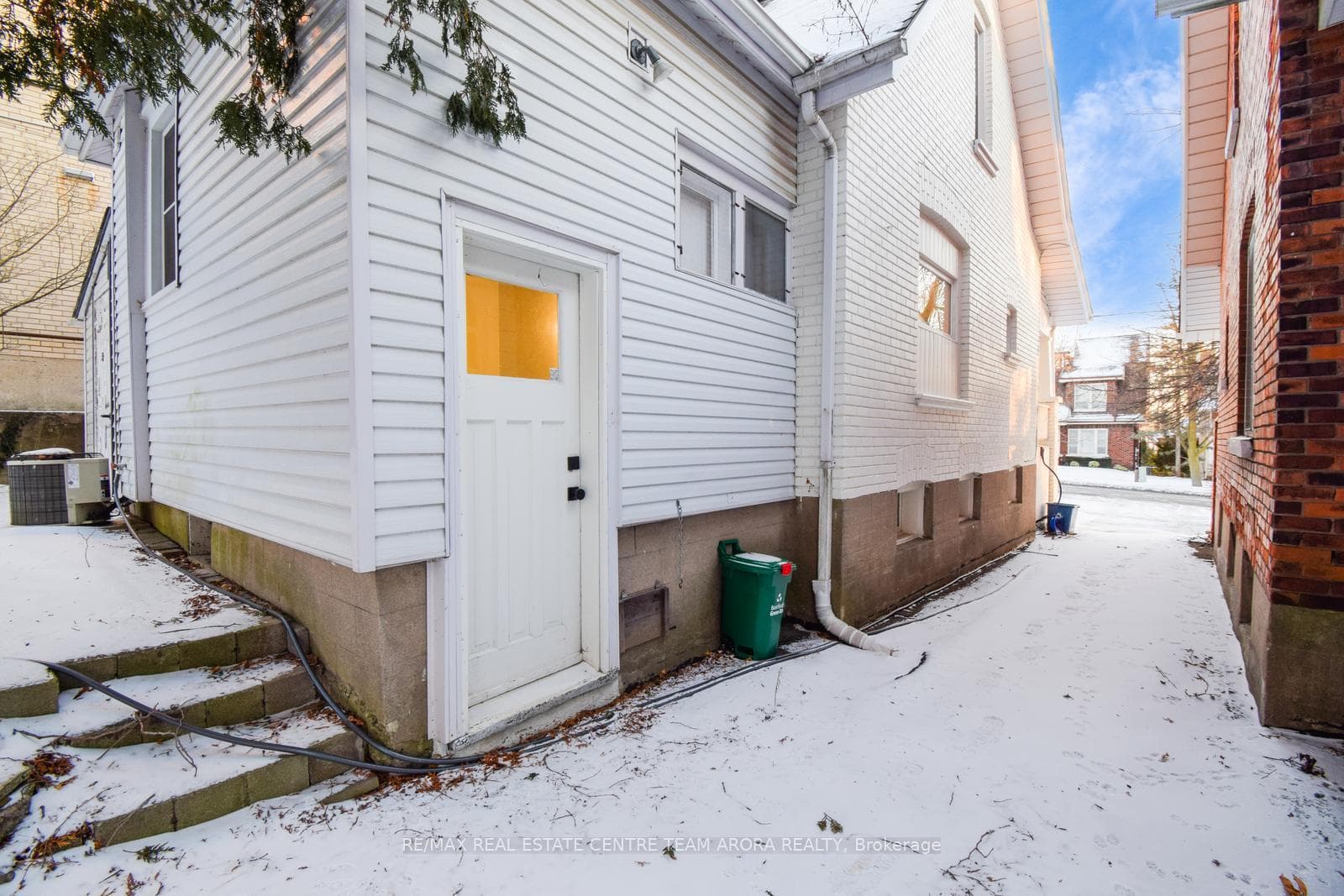 187 Dufferin Avenue photo 33