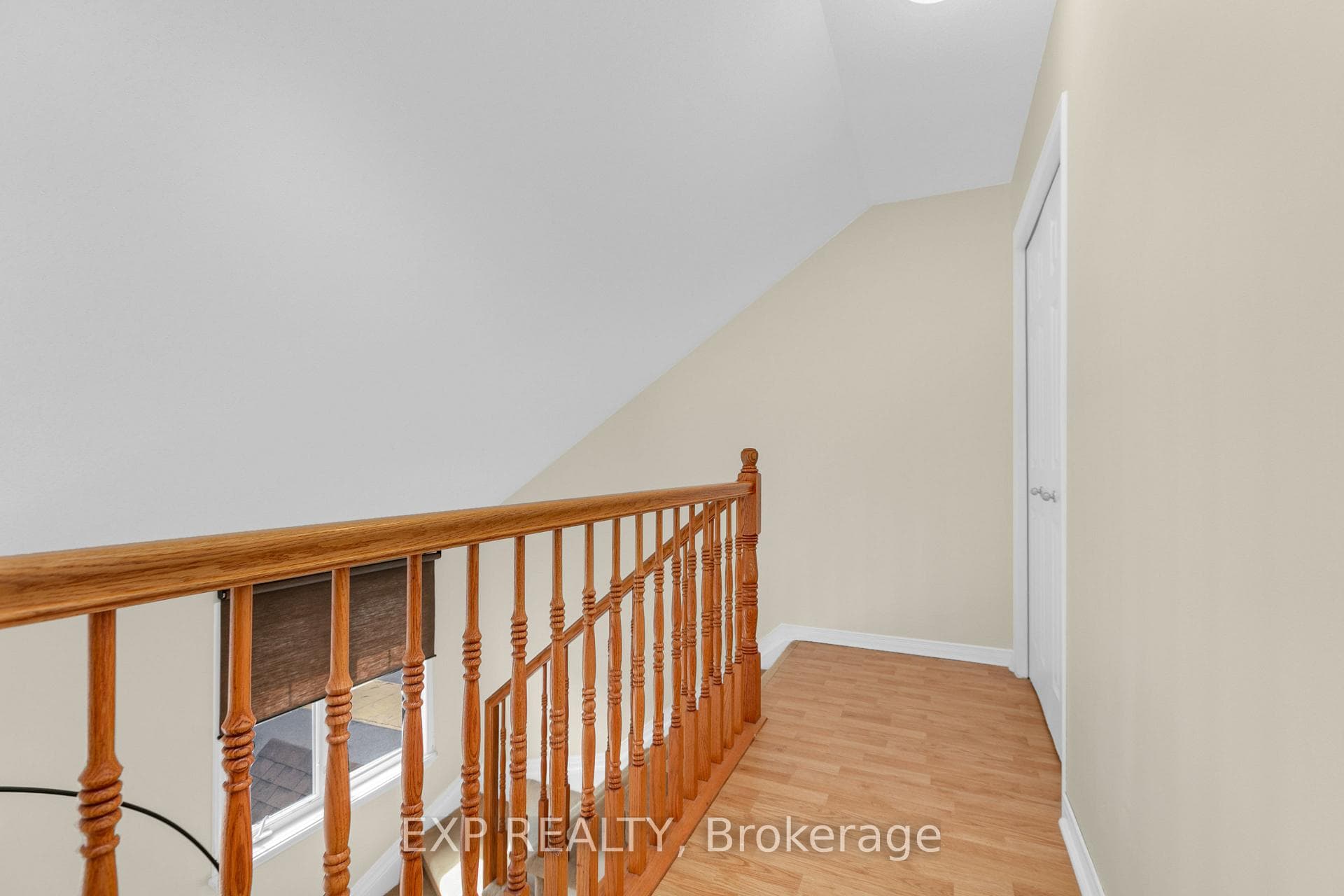 555 REARDON Private photo 28