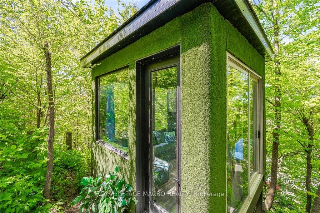 33 Leslie Drive photo 47