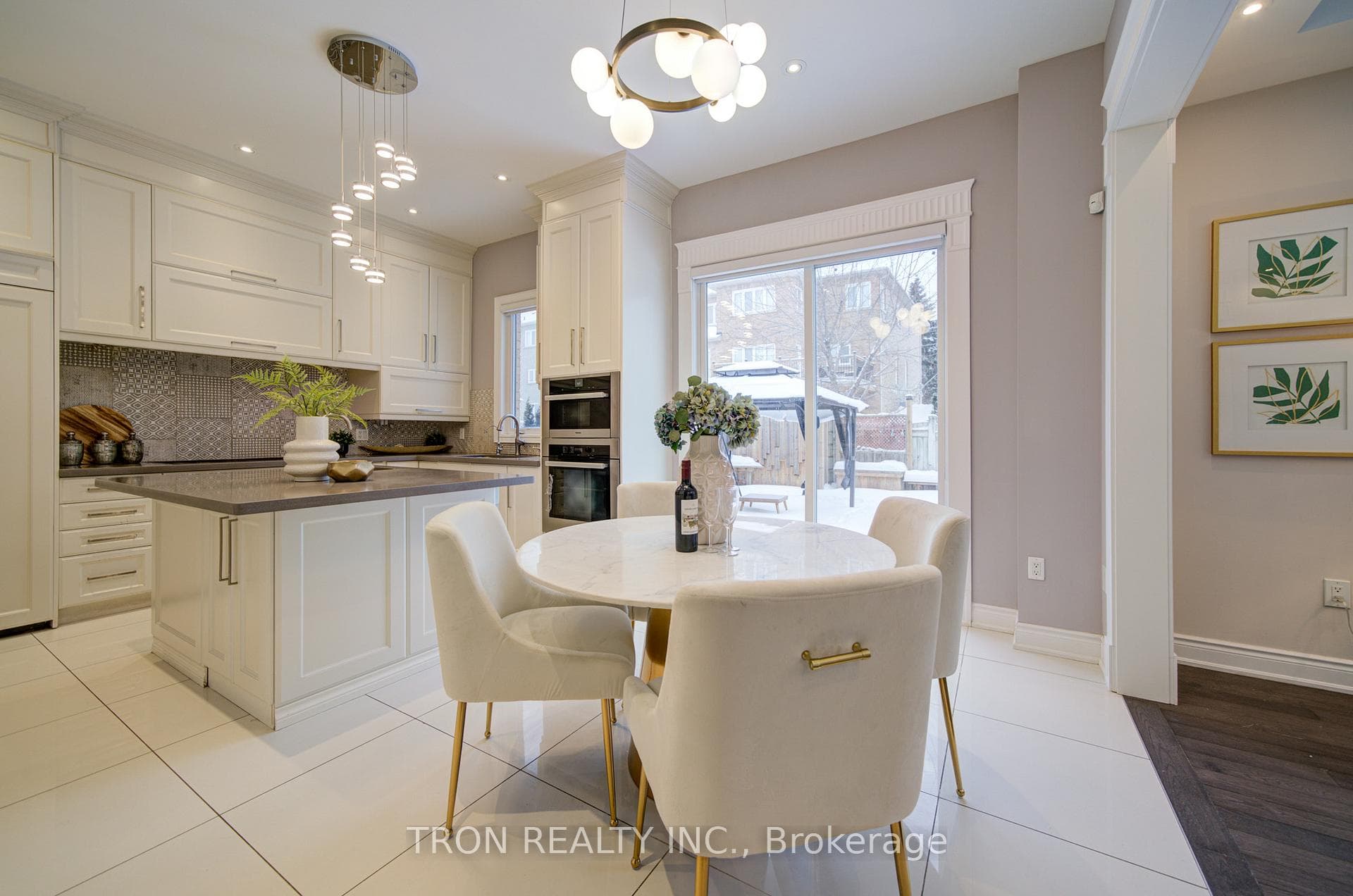 18 Giardina Crescent photo 12